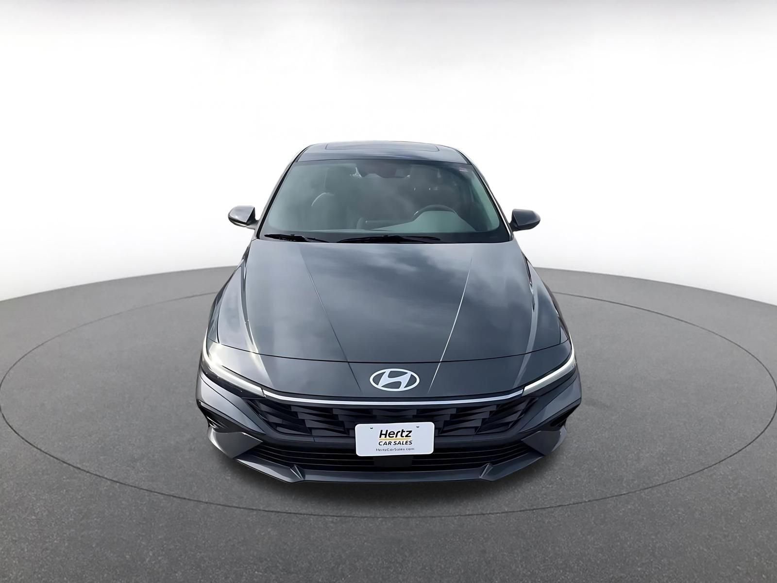 Thumbnail: 2025 Hyundai Elantra - 4