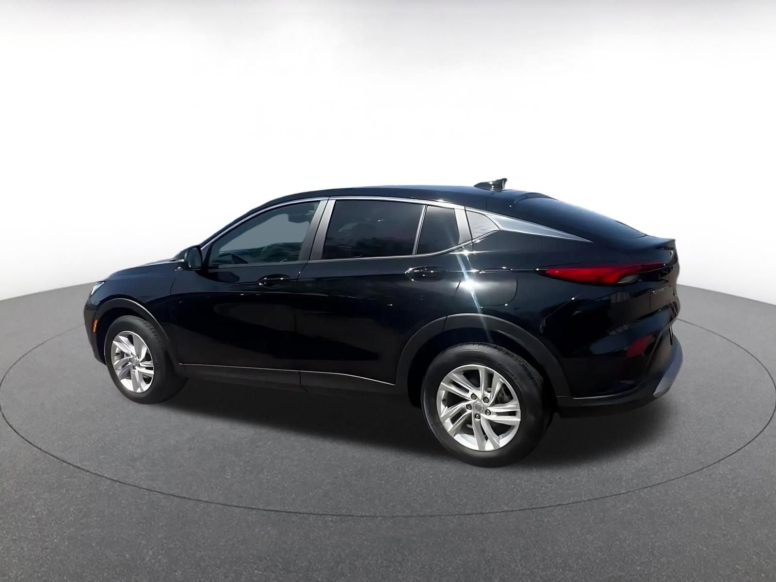 Thumbnail: 2025 Buick Envista - 10