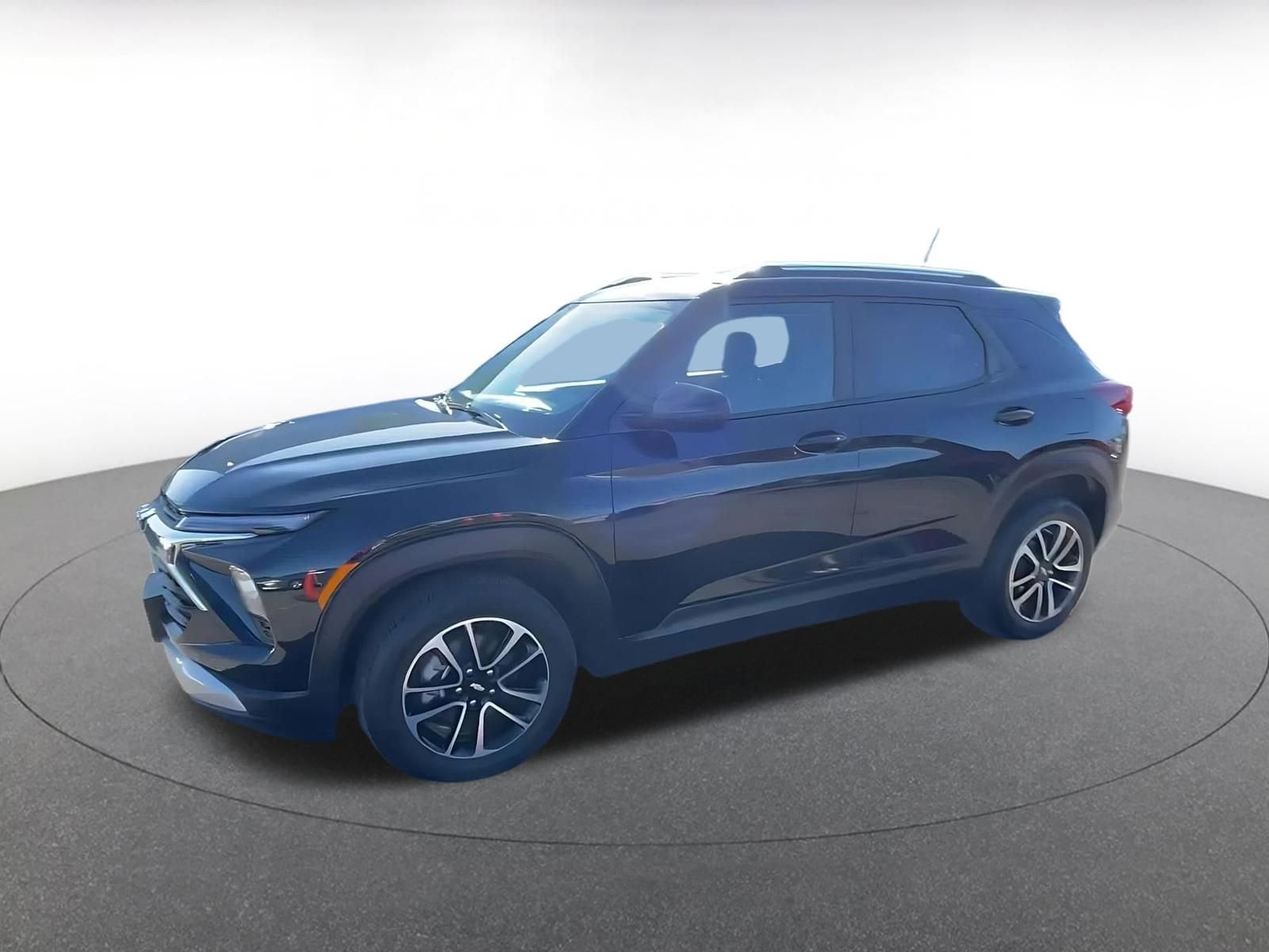 Thumbnail: 2025 Chevrolet TrailBlazer - 8