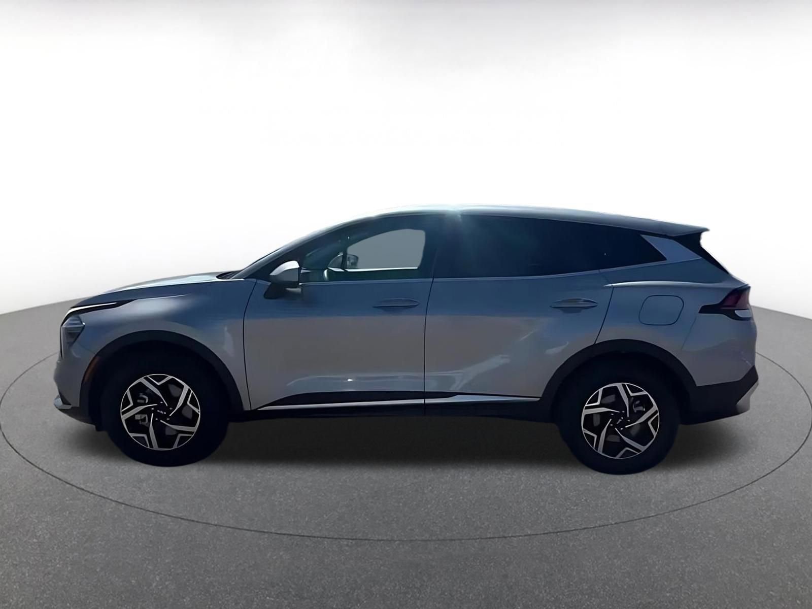 Thumbnail: 2025 Kia Sportage - 9