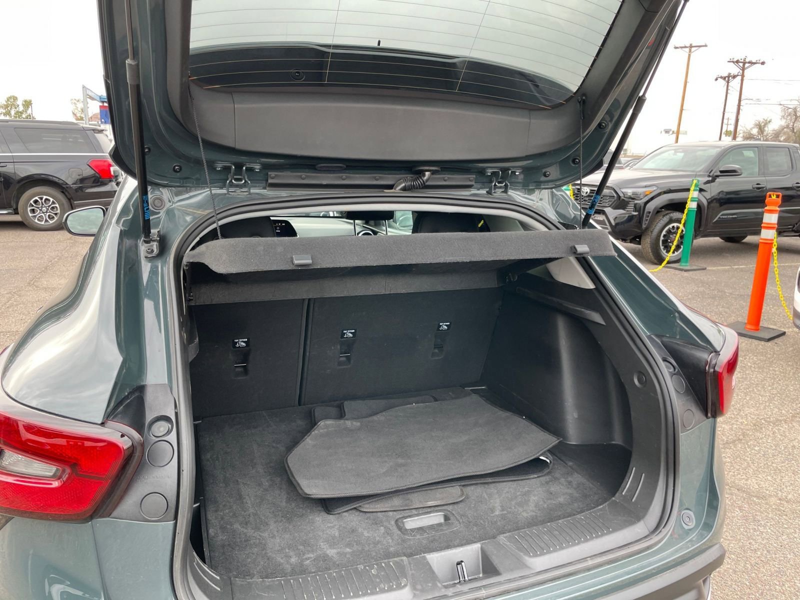 Thumbnail: 2025 Chevrolet Trax - 31