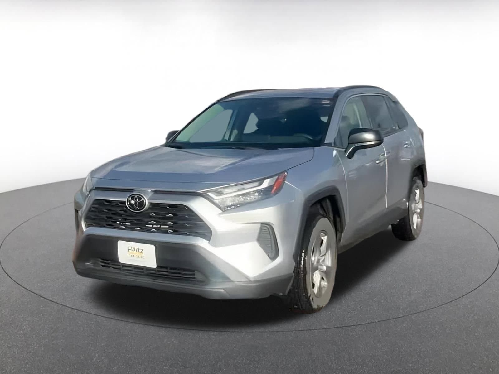 Thumbnail: 2025 Toyota RAV4 - 4