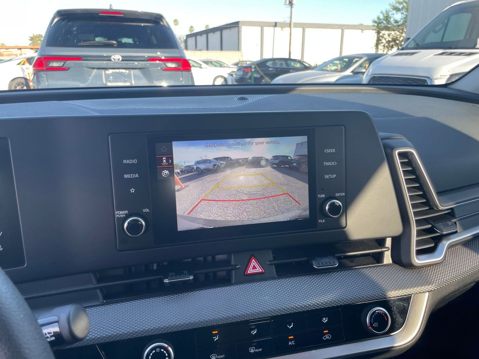 Thumbnail: 2025 Kia Sportage - 23