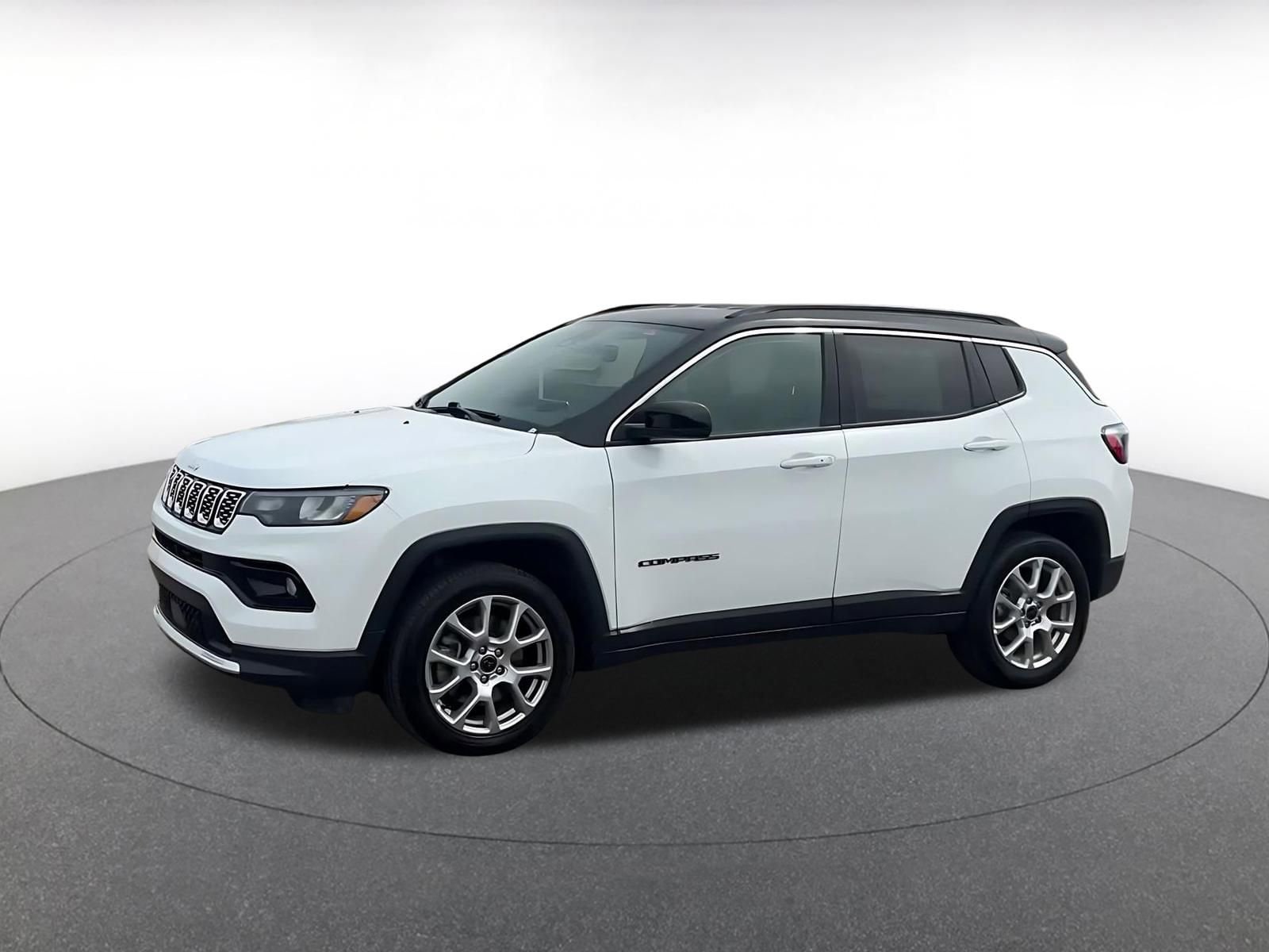 Thumbnail: 2025 Jeep Compass - 8