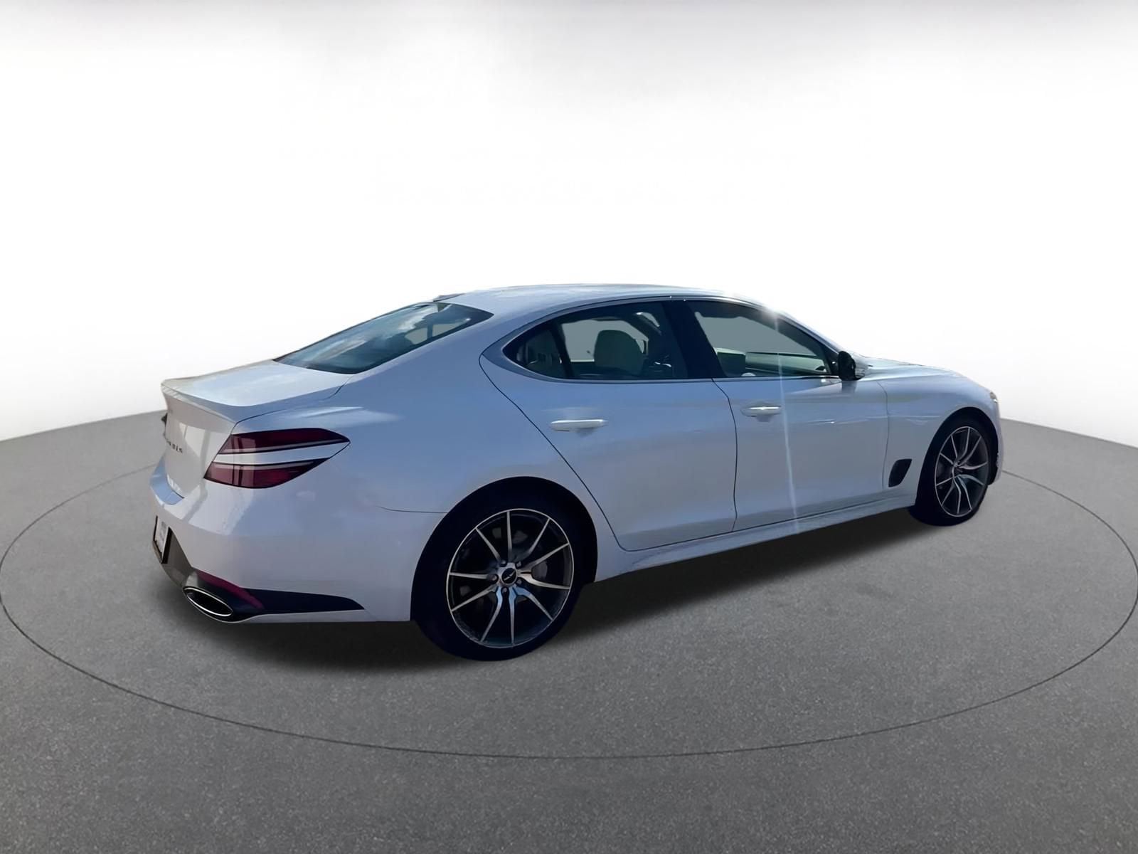 Thumbnail: 2025 Genesis G70 - 15