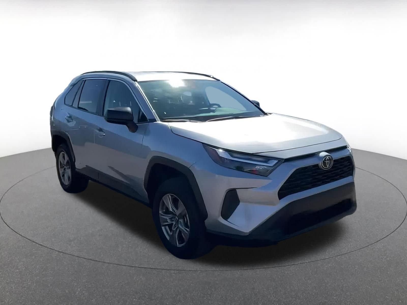 Thumbnail: 2025 Toyota RAV4 - 3