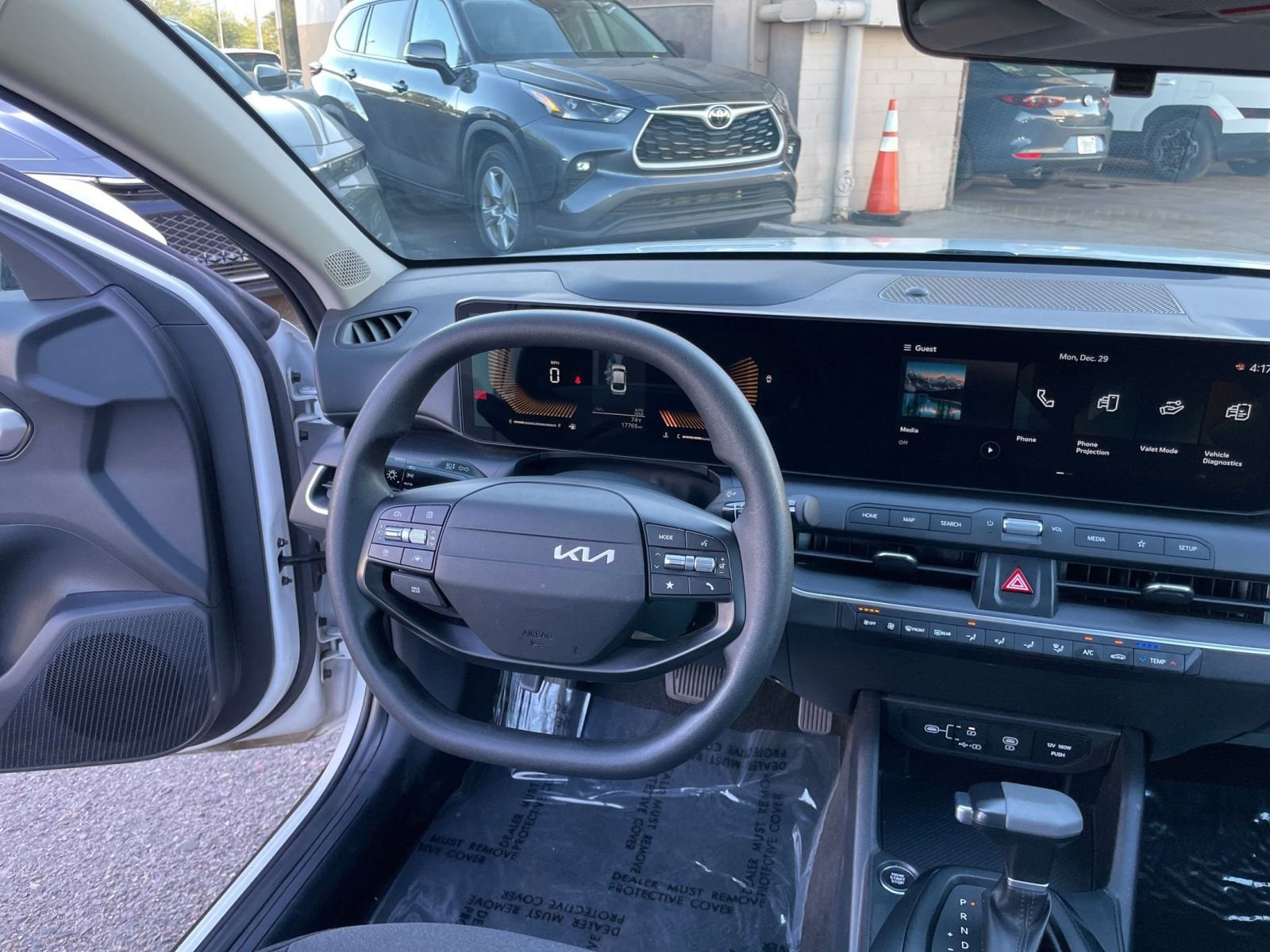 Thumbnail: 2025 Kia K4 - 33