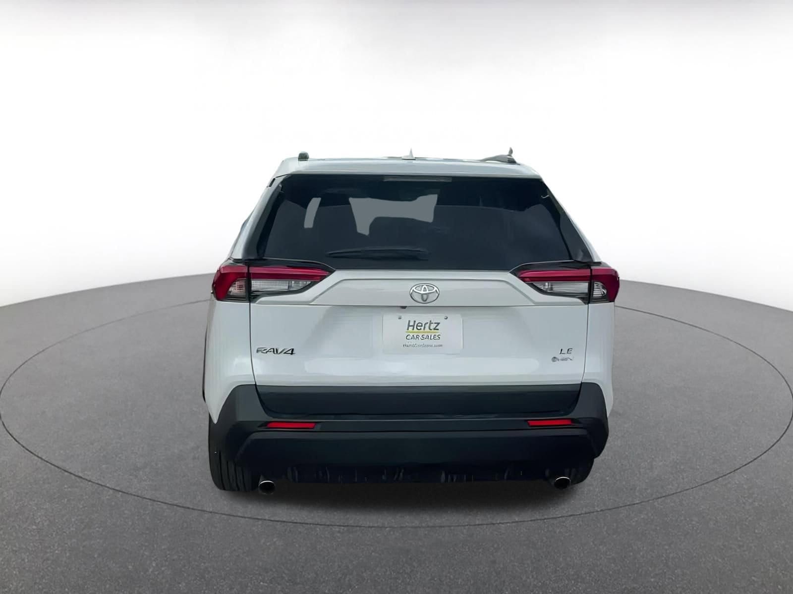 Thumbnail: 2025 Toyota RAV4 - 12