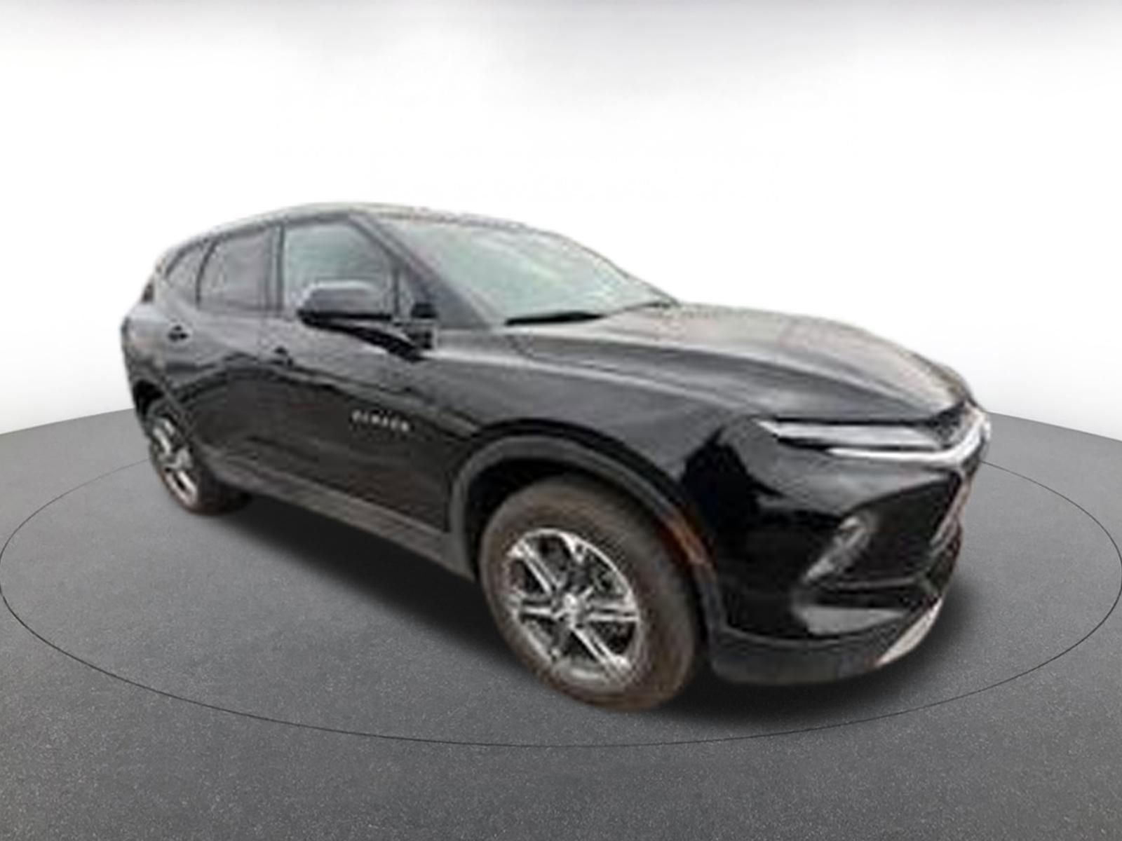 Thumbnail: 2025 Chevrolet Blazer - 1