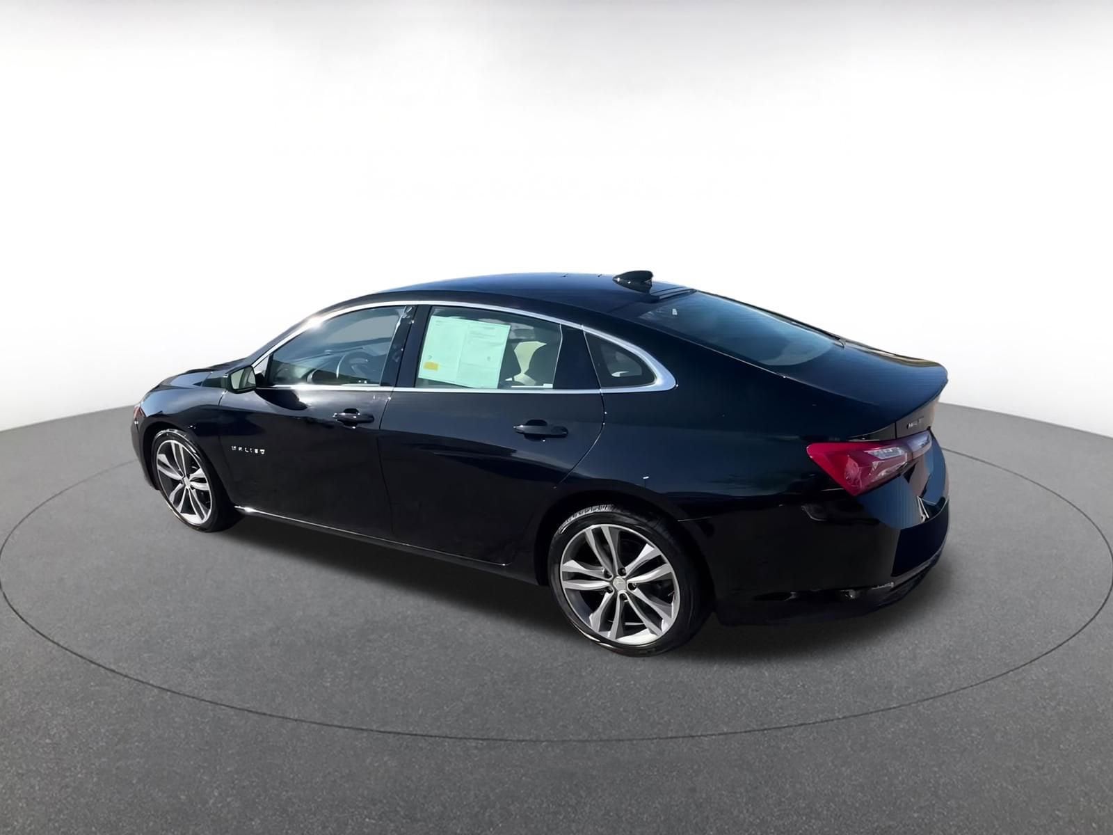Thumbnail: 2024 Chevrolet Malibu - 10