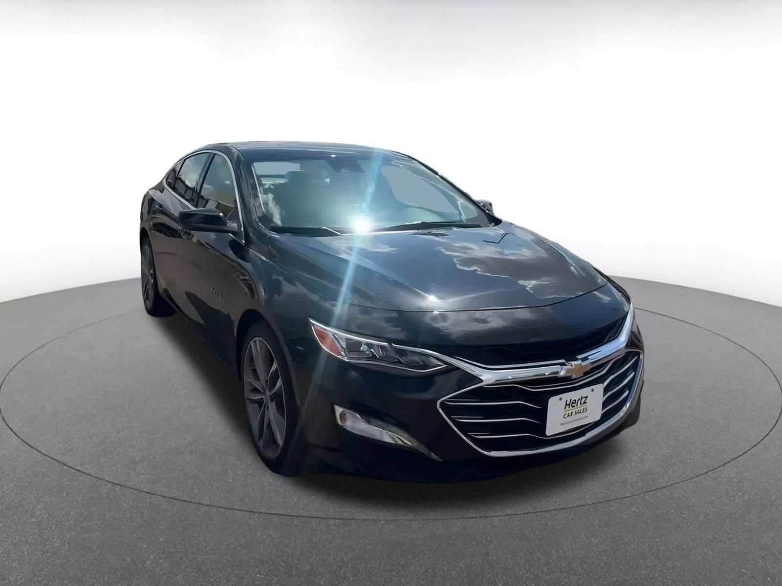 Thumbnail: 2024 Chevrolet Malibu - 3
