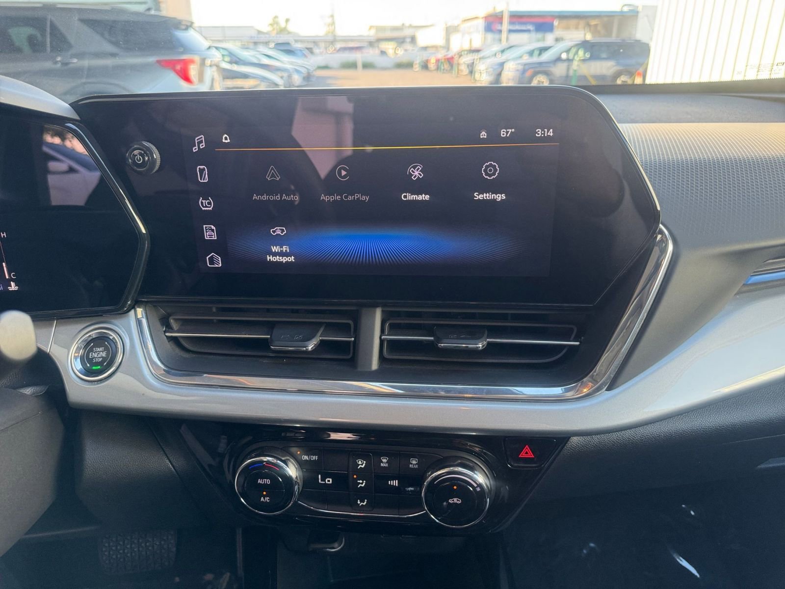 Thumbnail: 2025 Chevrolet Trax - 18