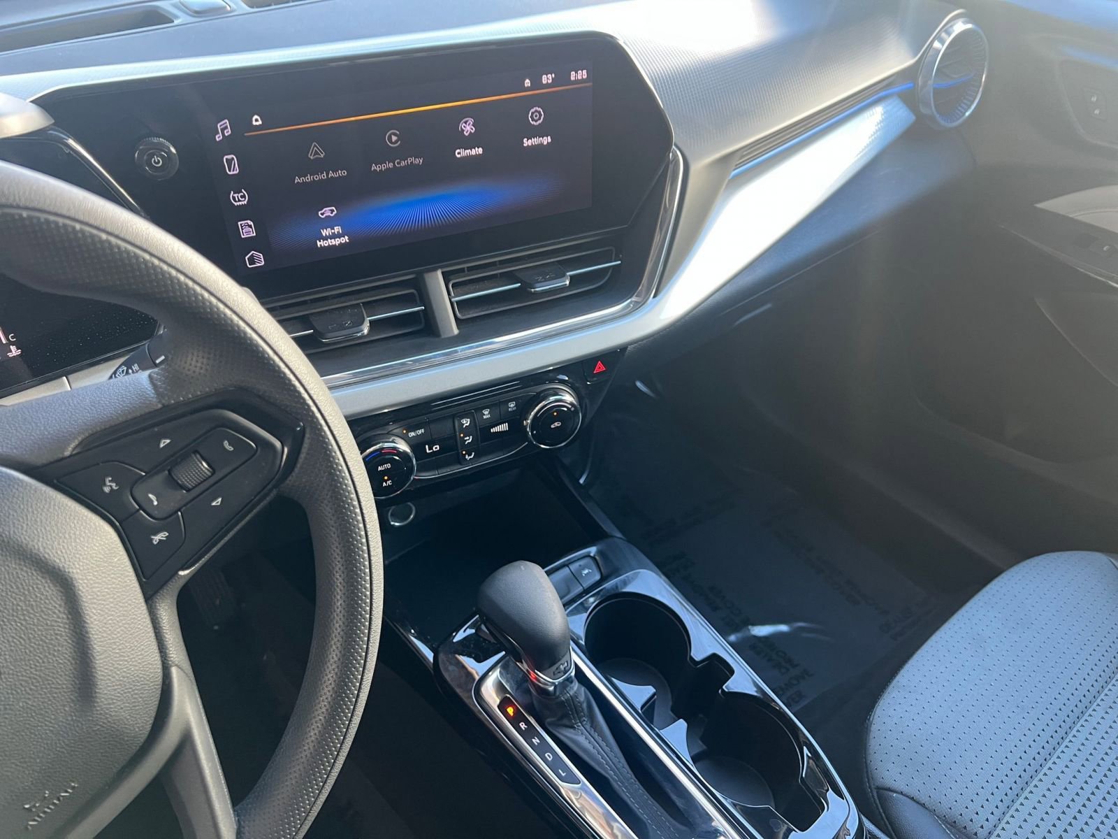 Thumbnail: 2025 Chevrolet Trax - 17