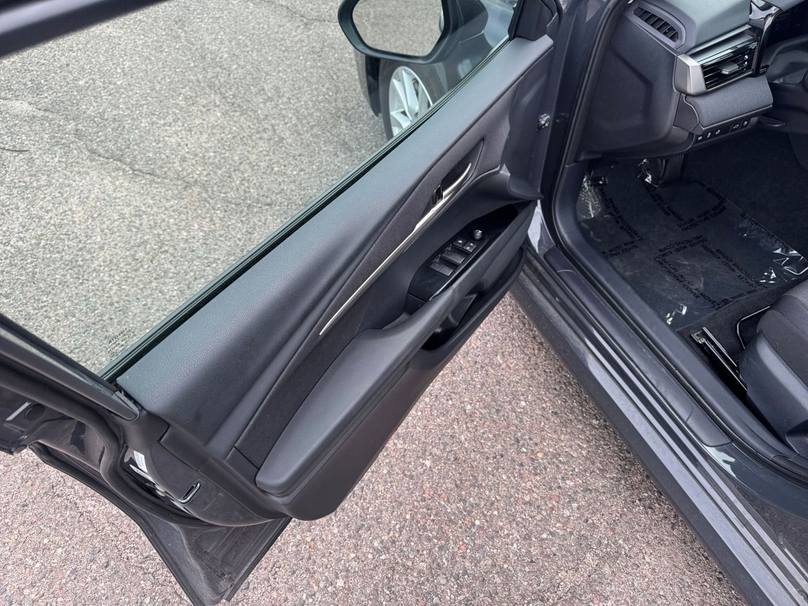 Thumbnail: 2025 Toyota Camry - 20