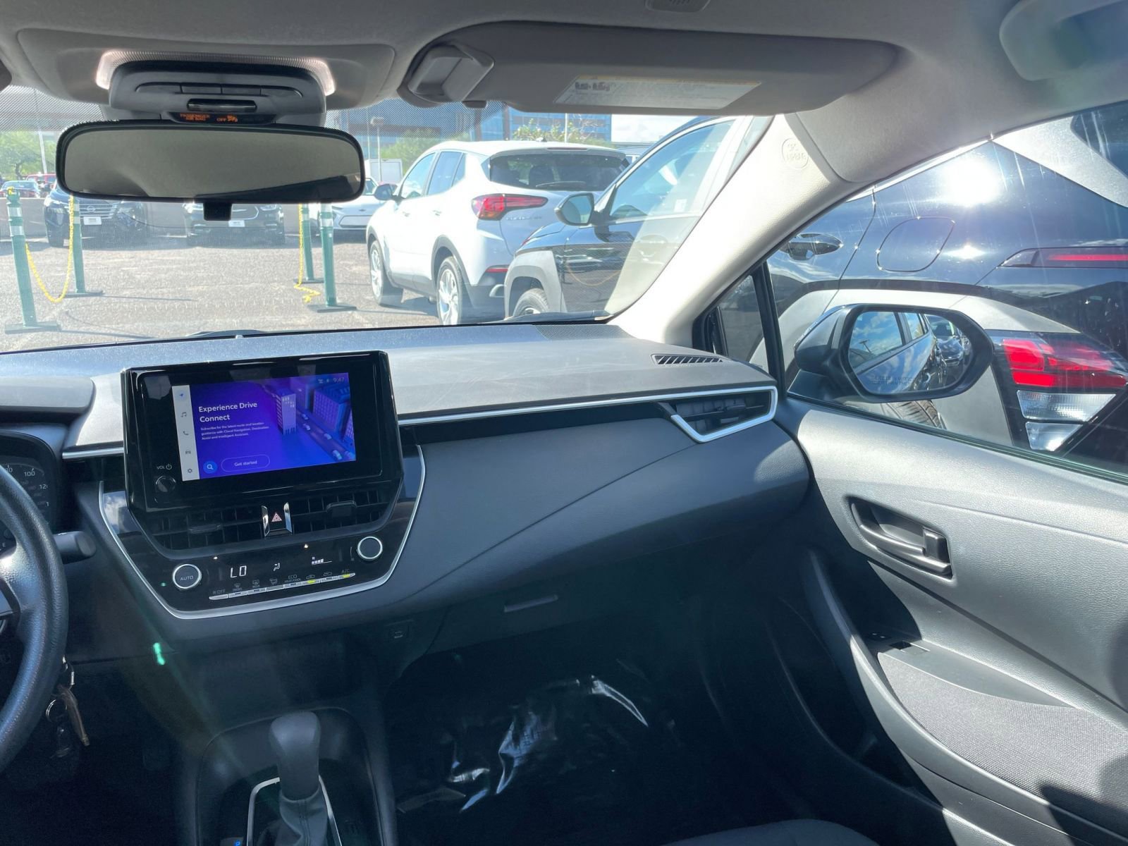 Thumbnail: 2025 Toyota Corolla - 34