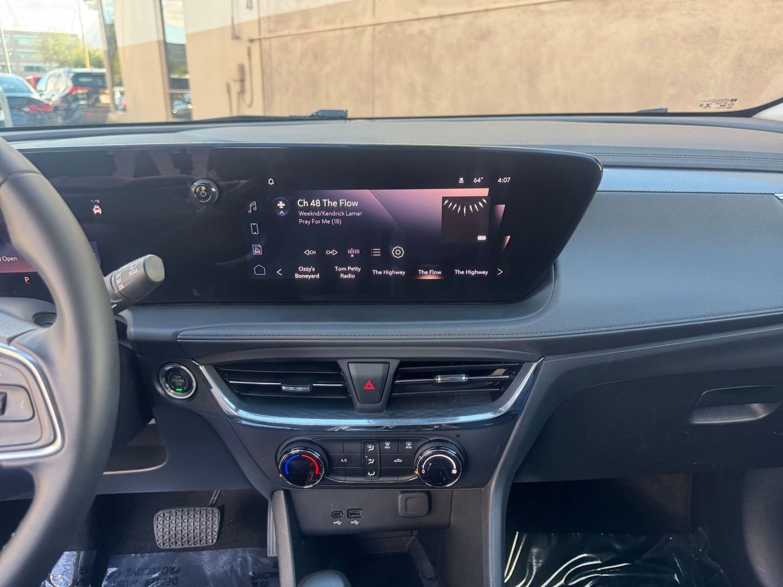 Thumbnail: 2025 Buick Encore GX - 18