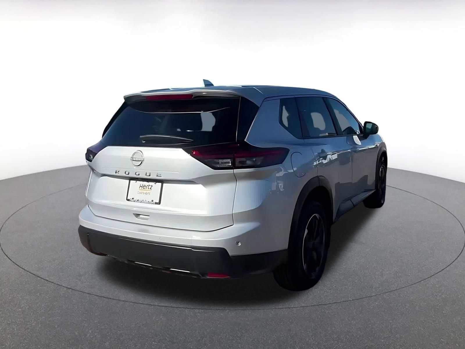 Thumbnail: 2025 Nissan Rogue - 12