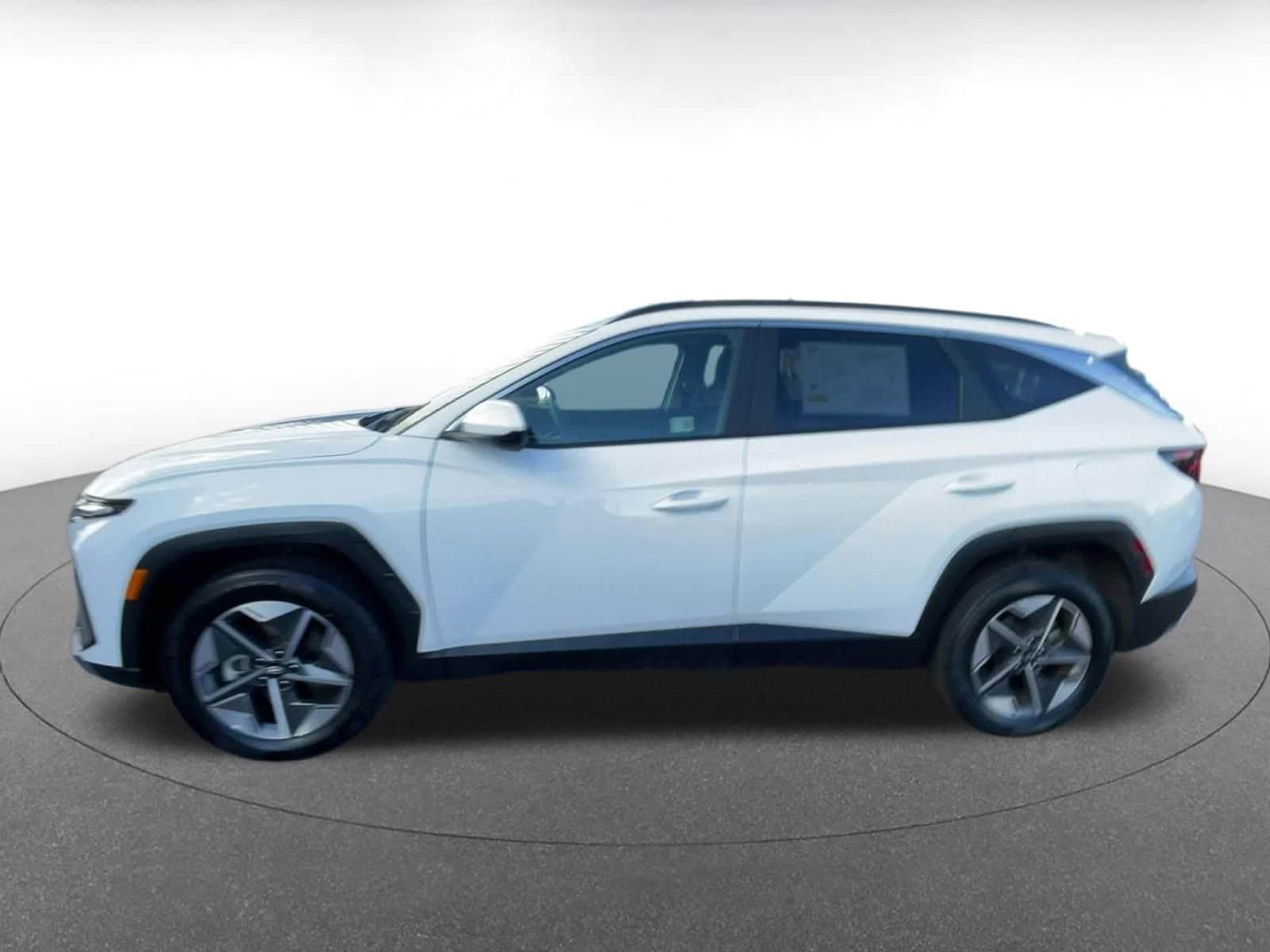 Thumbnail: 2025 Hyundai Tucson - 9