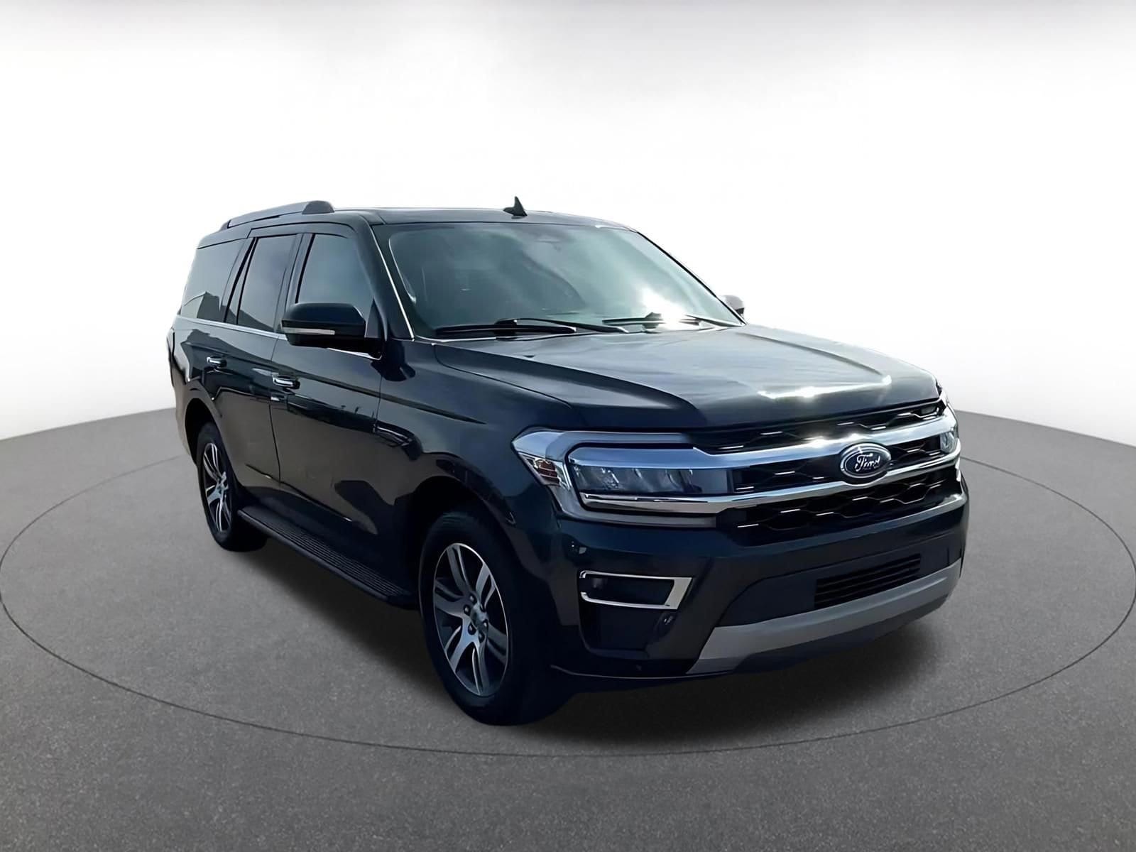 Thumbnail: 2024 Ford Expedition - 3