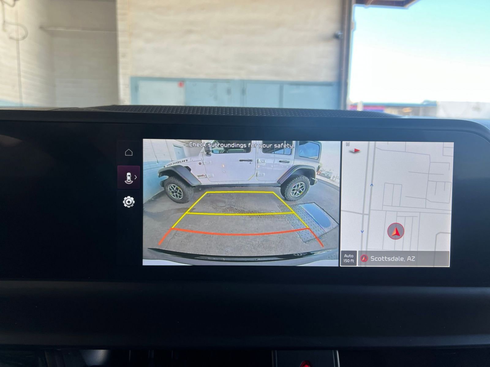 Thumbnail: 2025 Kia Seltos - 17