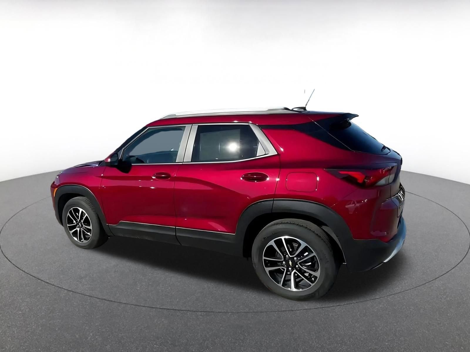 Thumbnail: 2025 Chevrolet TrailBlazer - 8