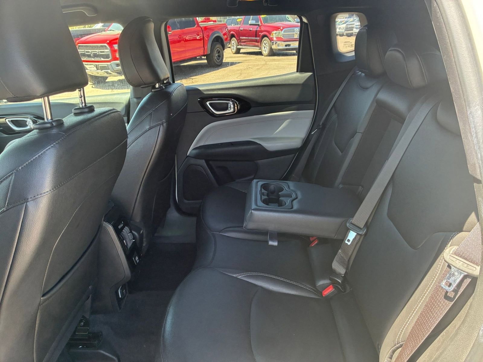 Thumbnail: 2025 Jeep Compass - 25