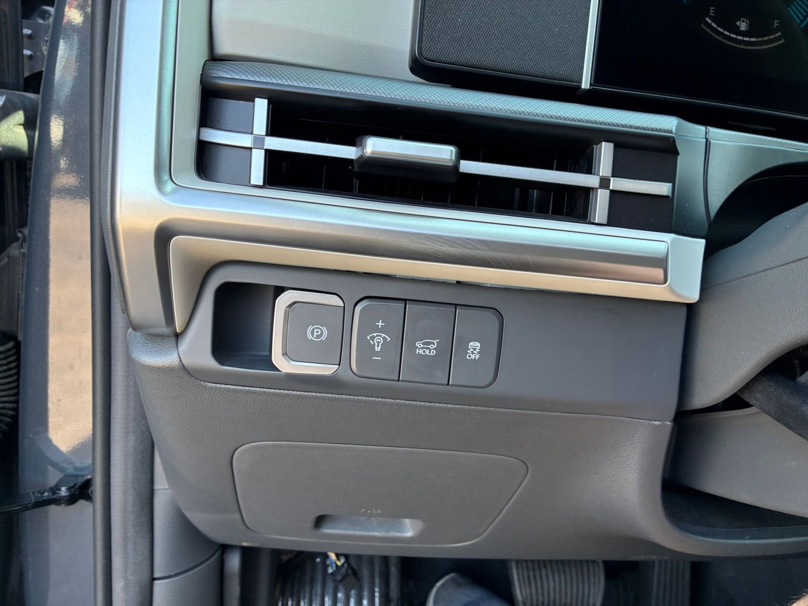 Thumbnail: 2025 Hyundai Santa Fe - 24