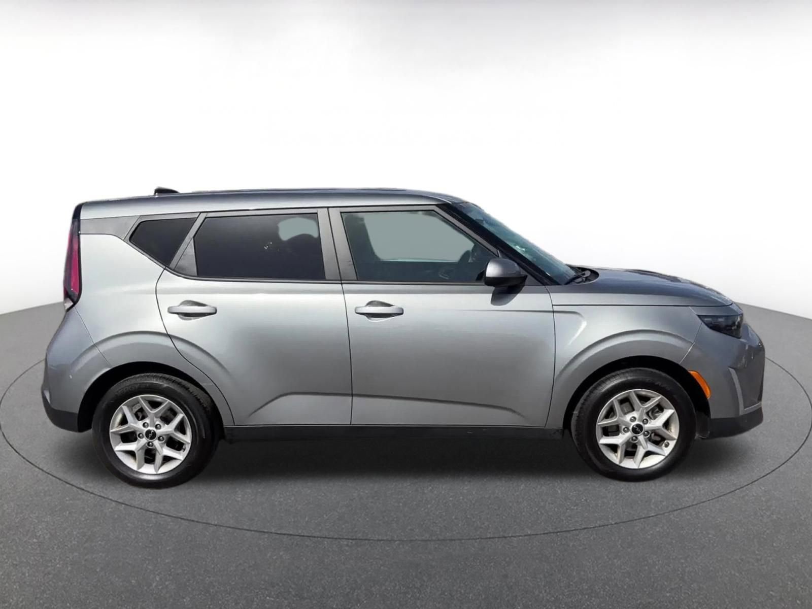 Thumbnail: 2025 Kia Soul - 16