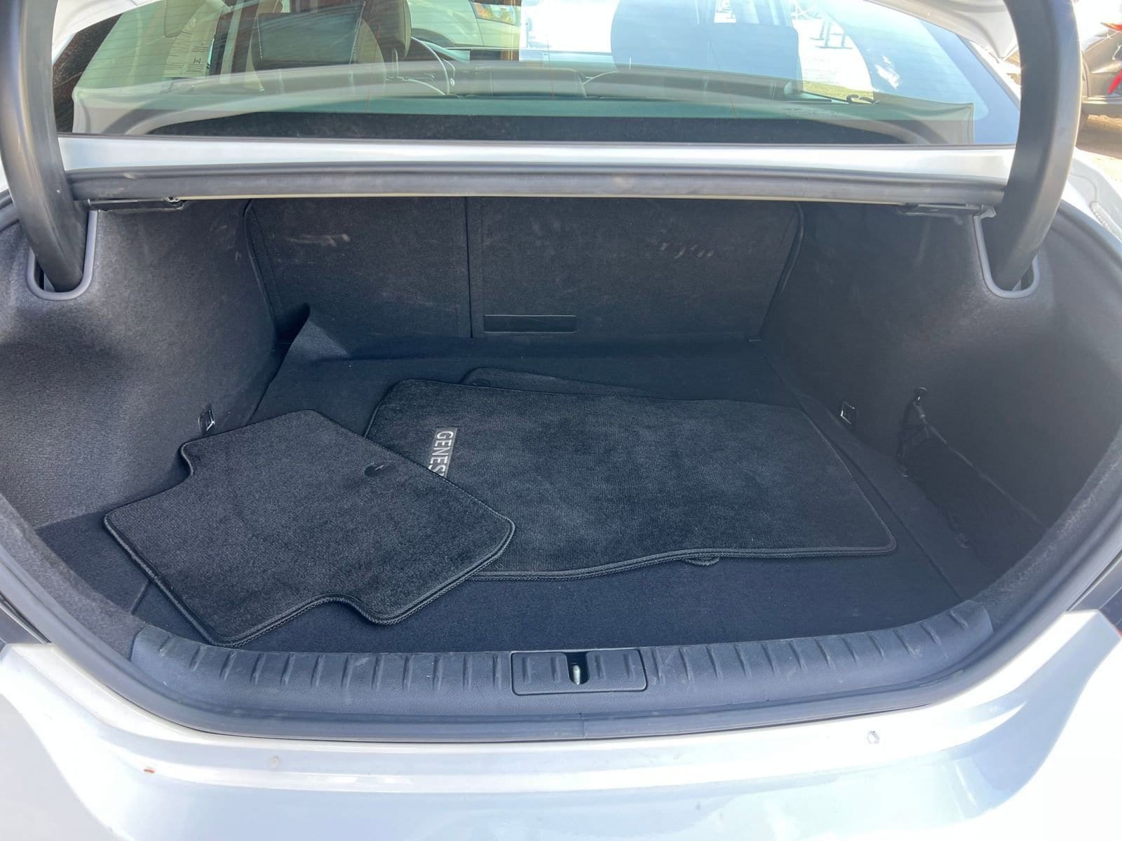 Thumbnail: 2025 Genesis G70 - 32