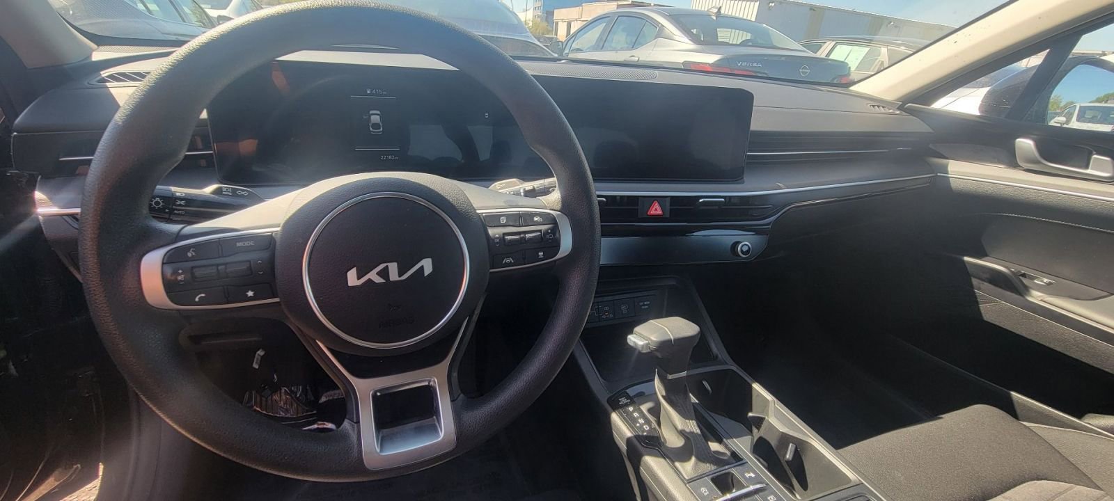 Thumbnail: 2025 Kia K5 - 2