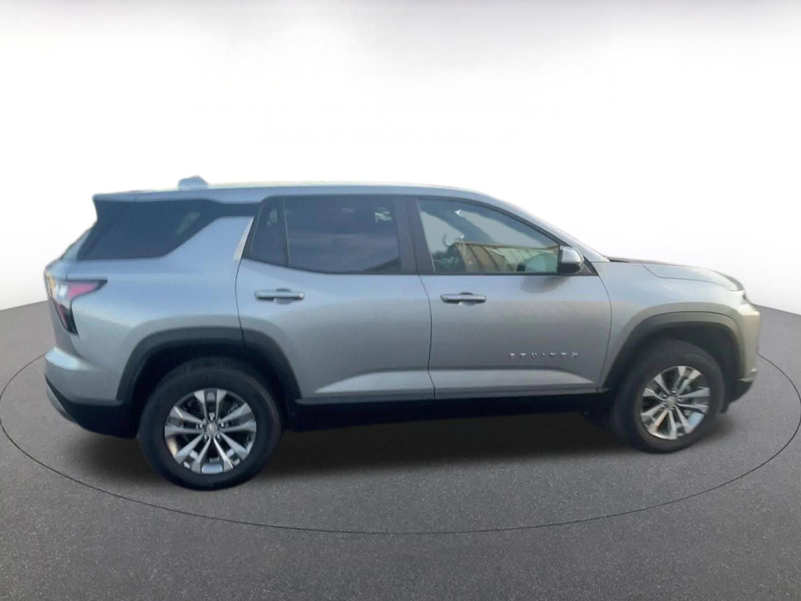 Thumbnail: 2025 Chevrolet Equinox - 16