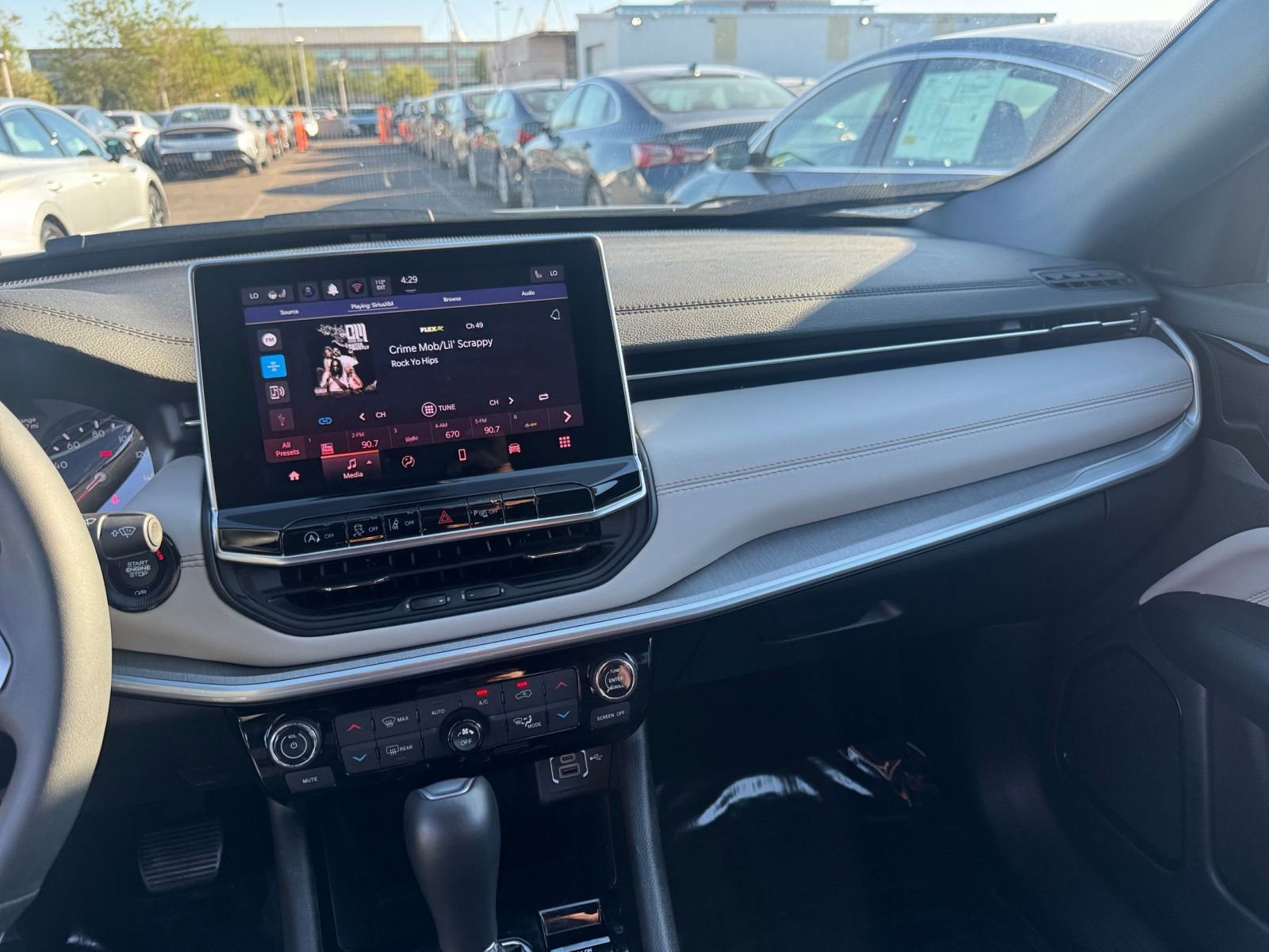 Thumbnail: 2025 Jeep Compass - 35