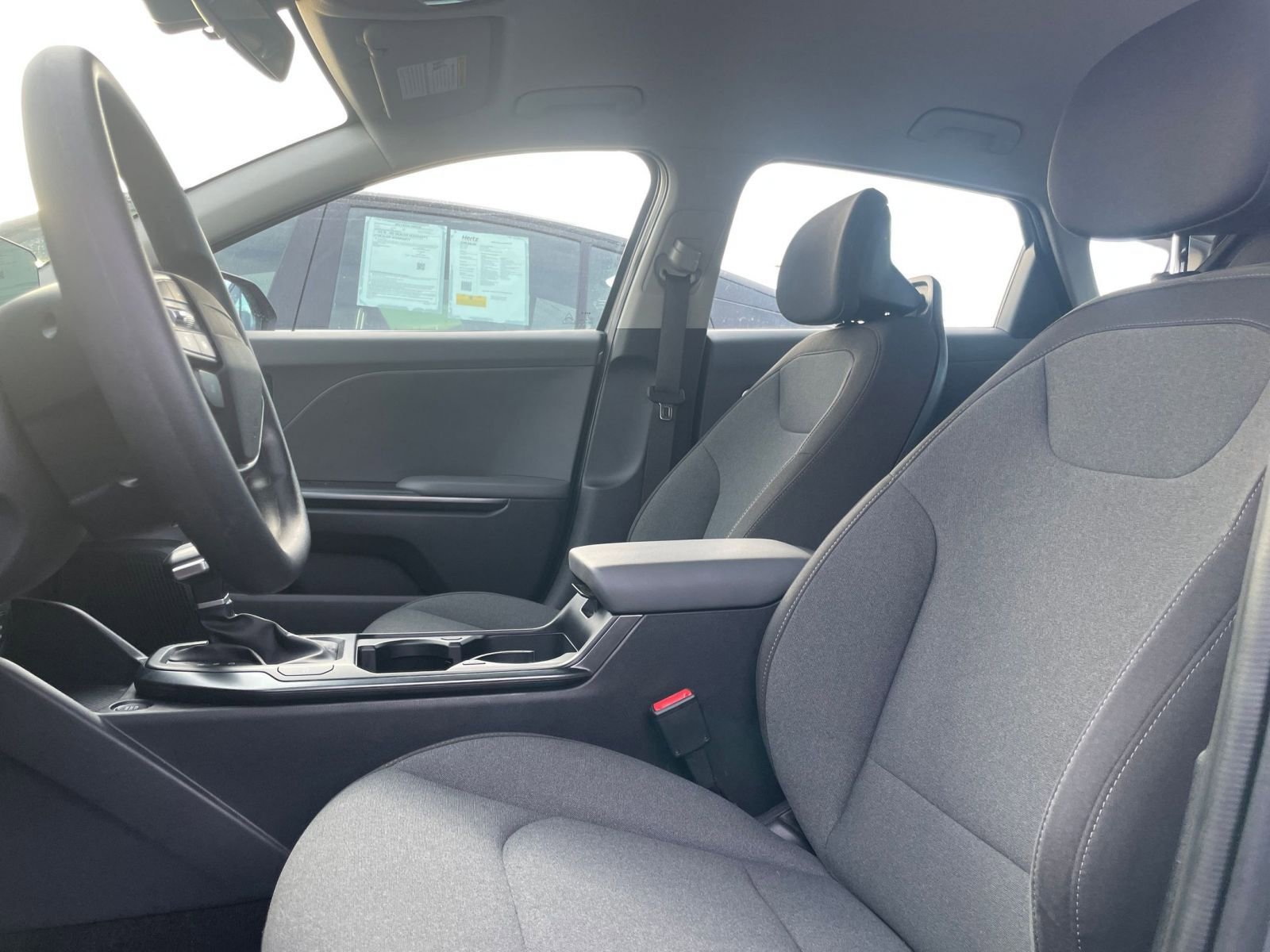 Thumbnail: 2025 Kia K4 - 27