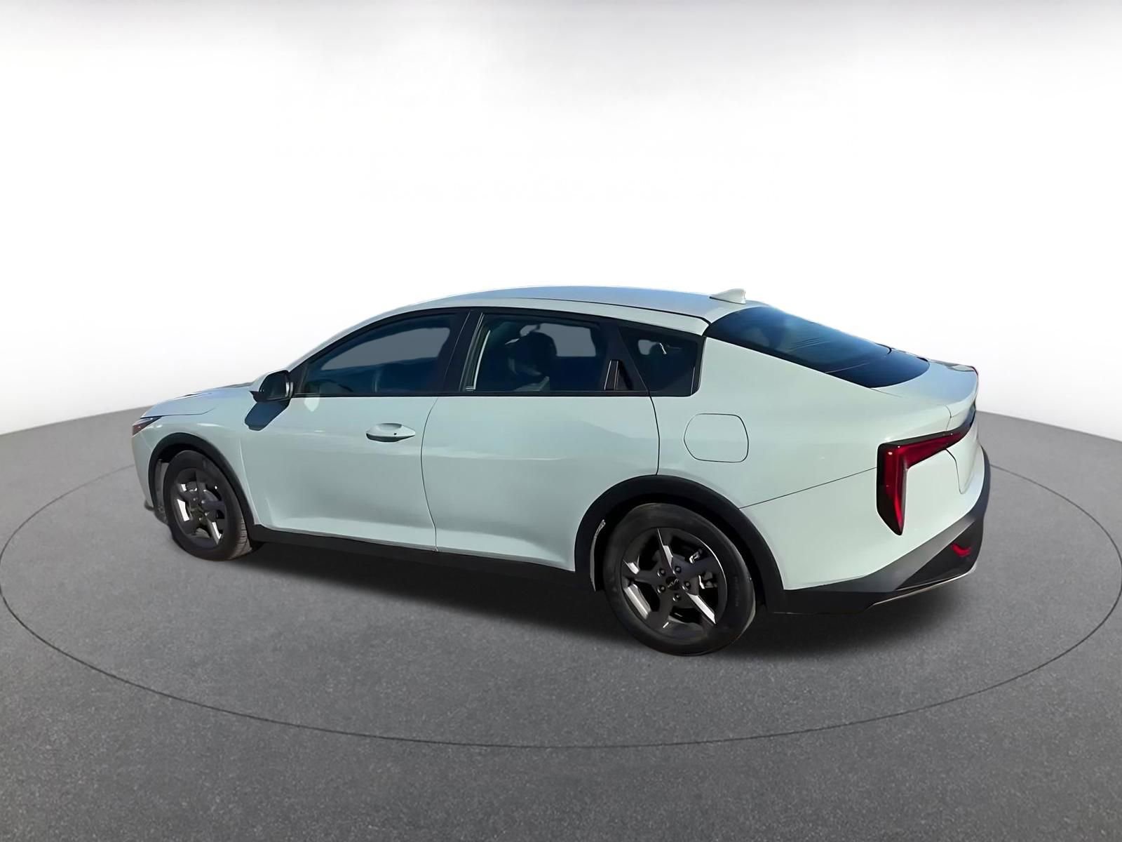 Thumbnail: 2025 Kia K4 - 9