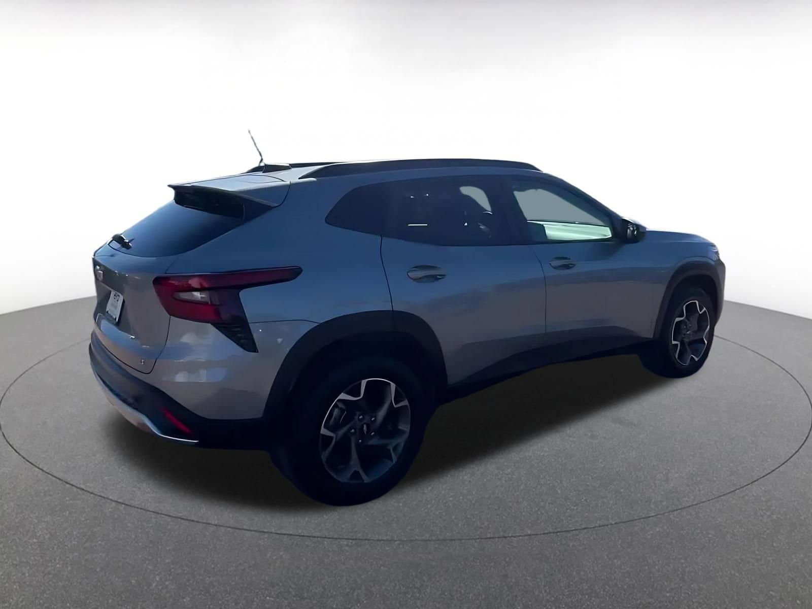 Thumbnail: 2025 Chevrolet Trax - 15