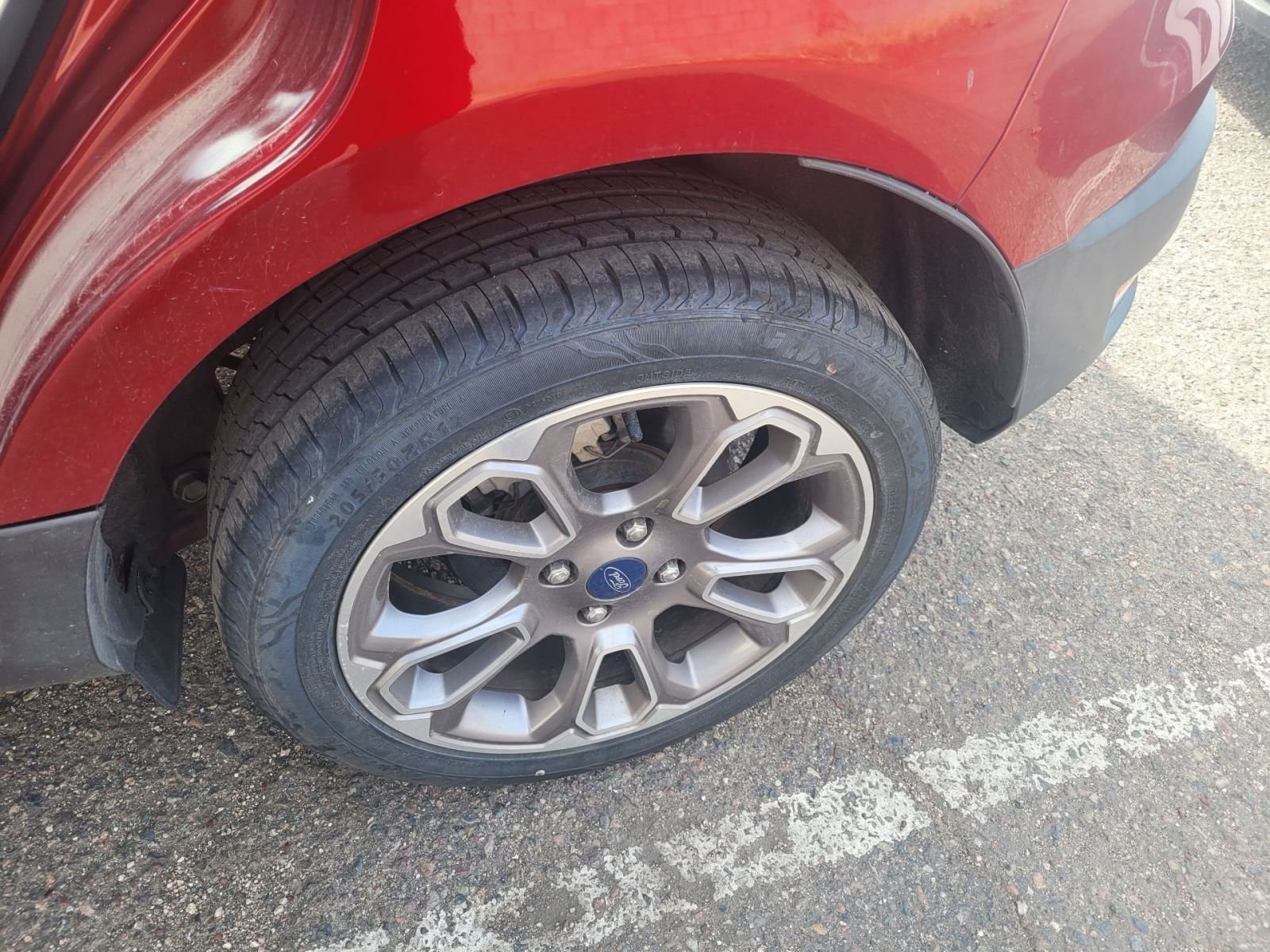Thumbnail: 2018 Ford EcoSport - 12