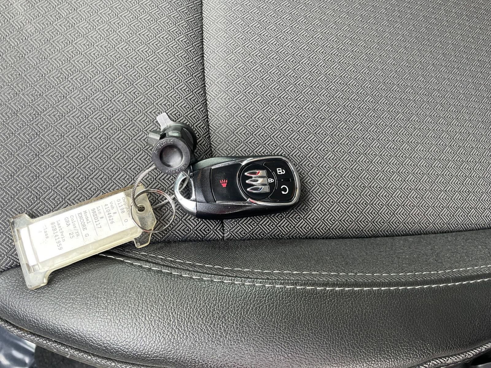 Thumbnail: 2025 Buick Encore GX - 21