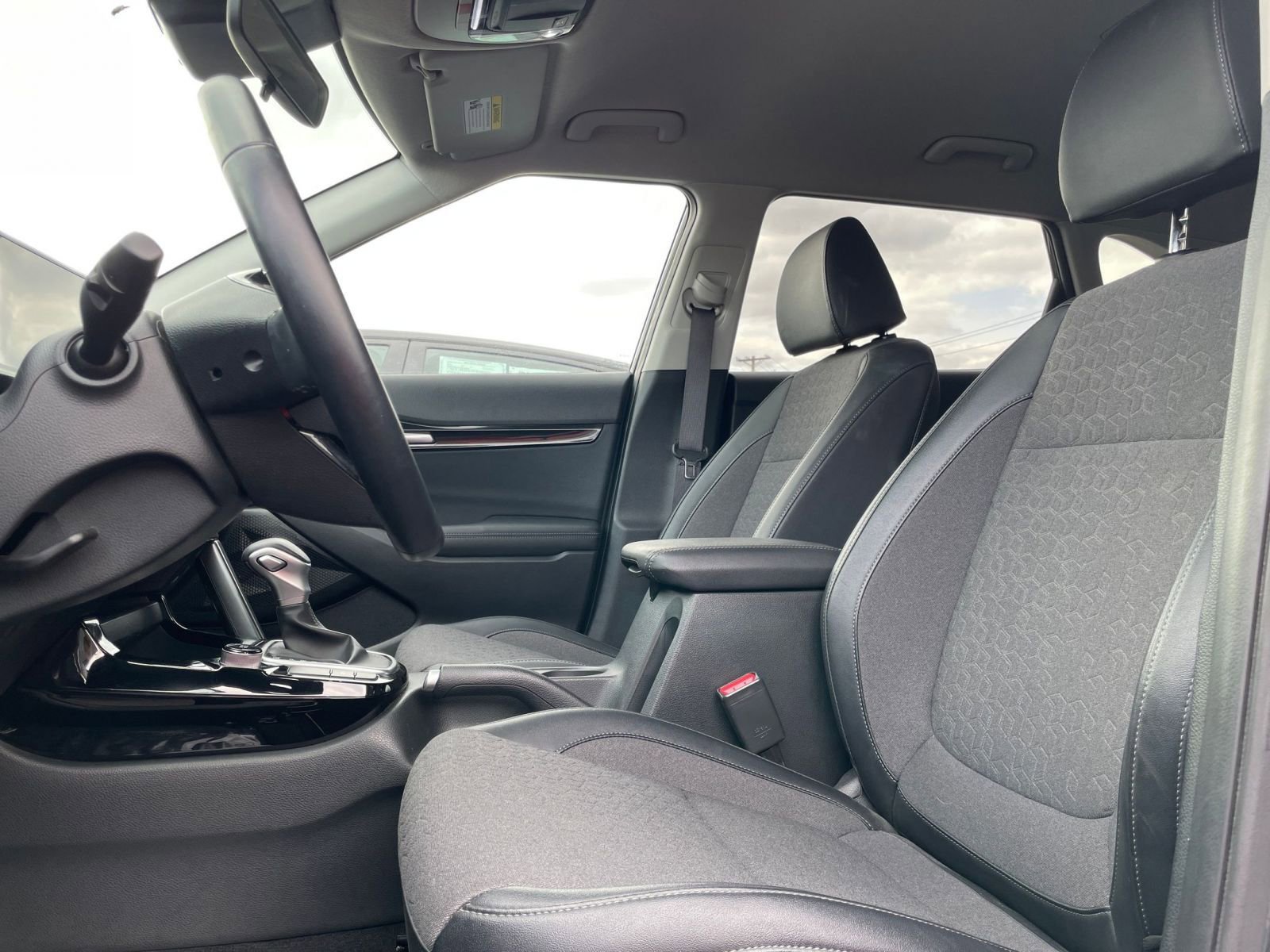 Thumbnail: 2025 Kia Seltos - 28