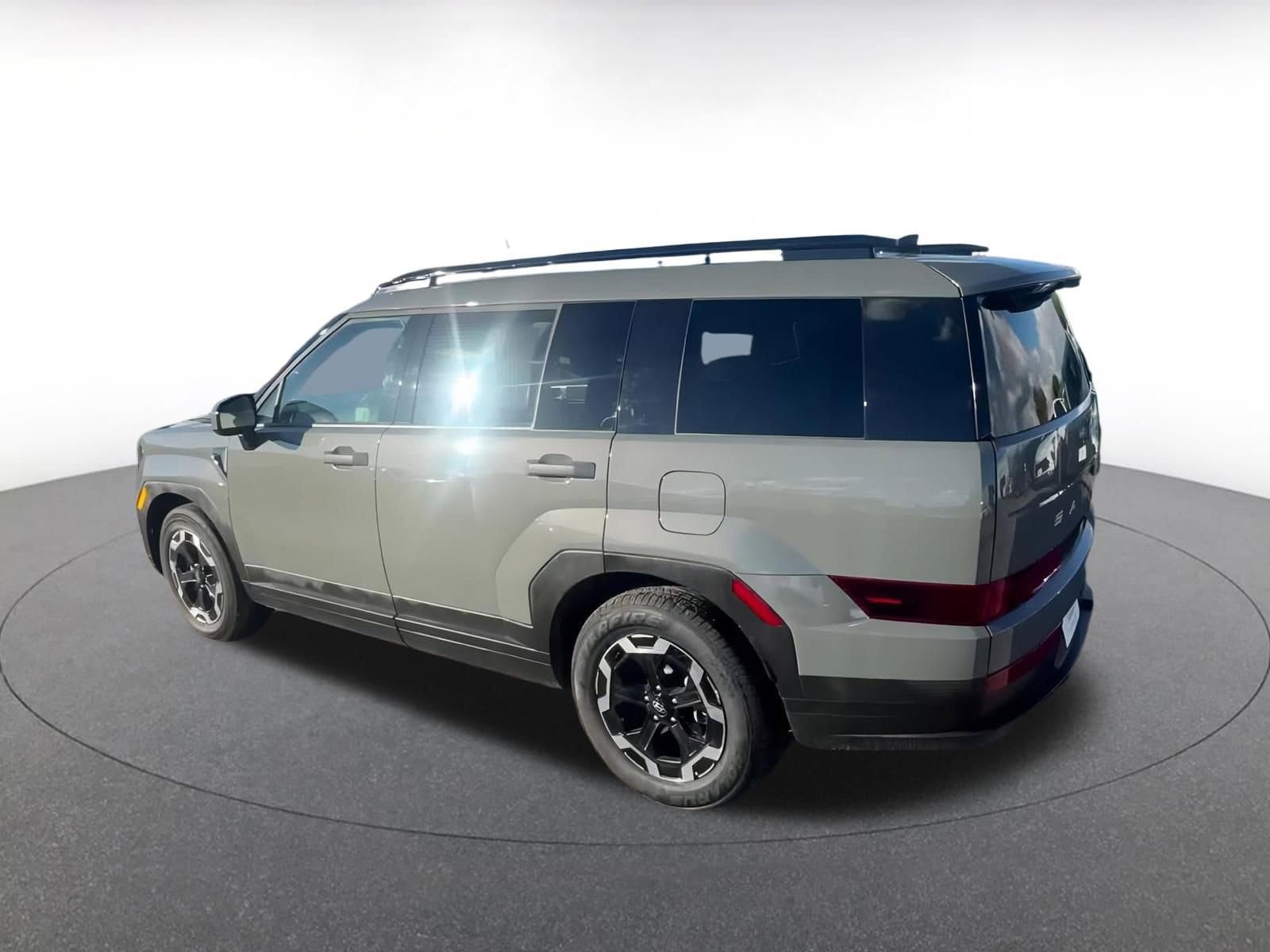 Thumbnail: 2025 Hyundai Santa Fe - 10