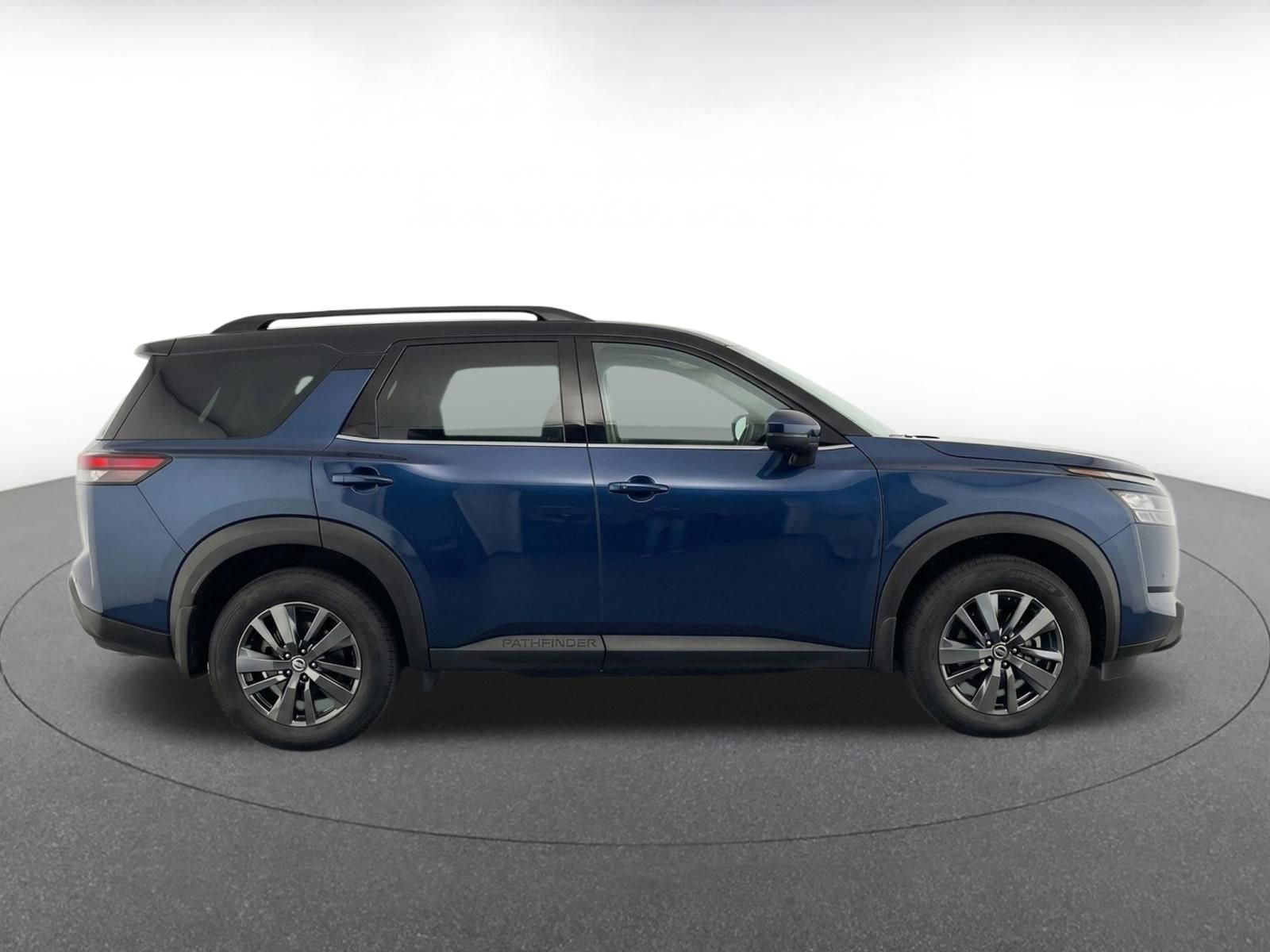 Thumbnail: 2025 Nissan Pathfinder - 10
