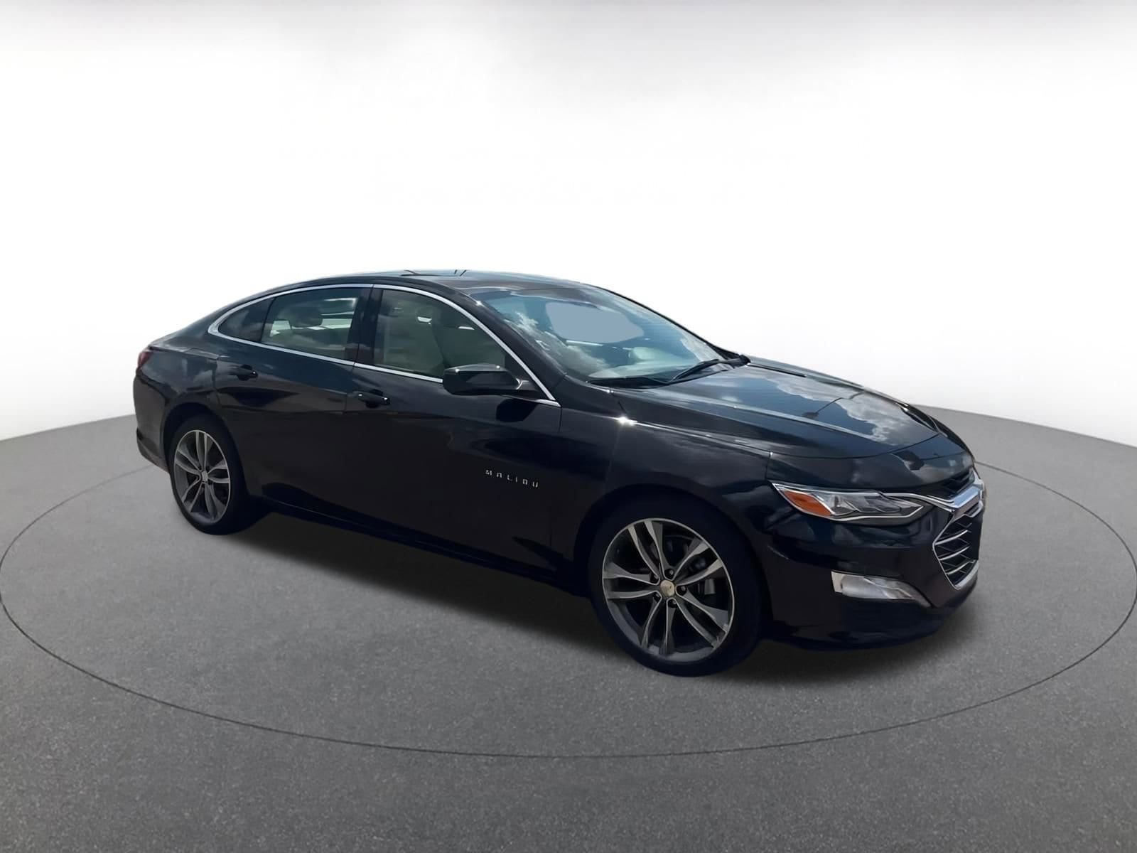 Thumbnail: 2024 Chevrolet Malibu - 2