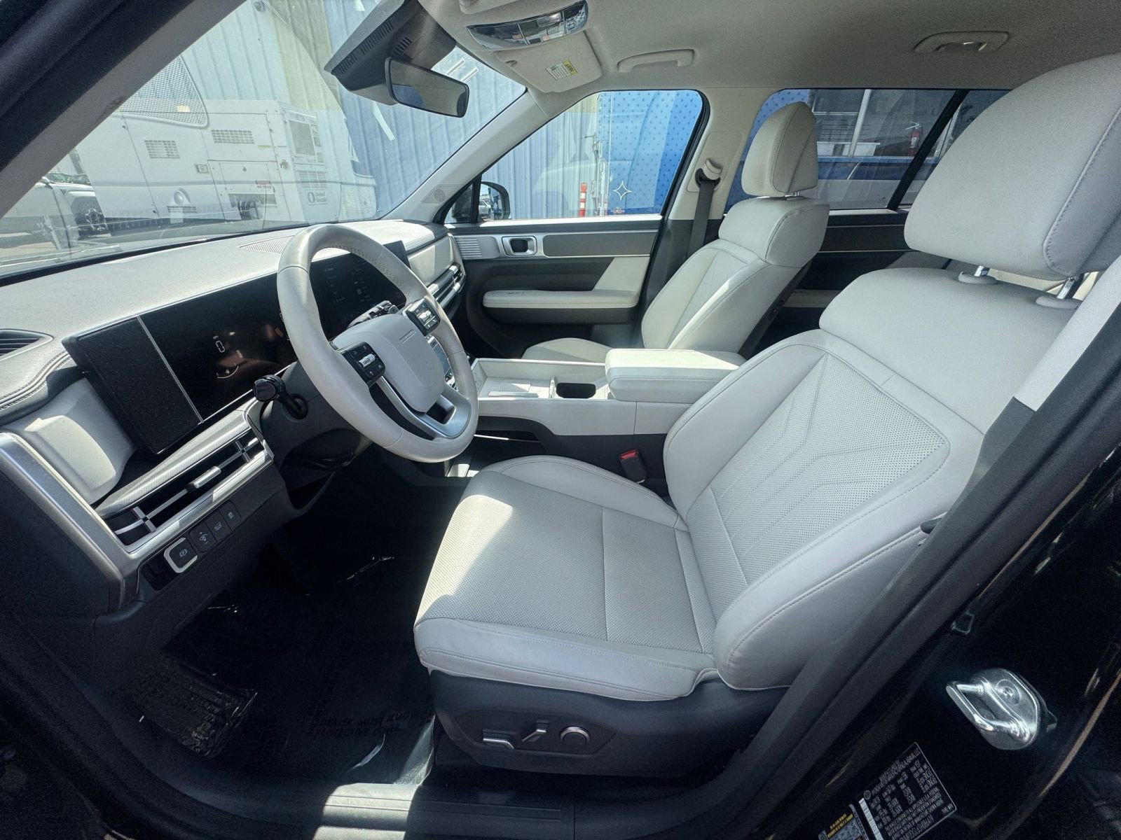 Thumbnail: 2025 Hyundai Santa Fe - 25