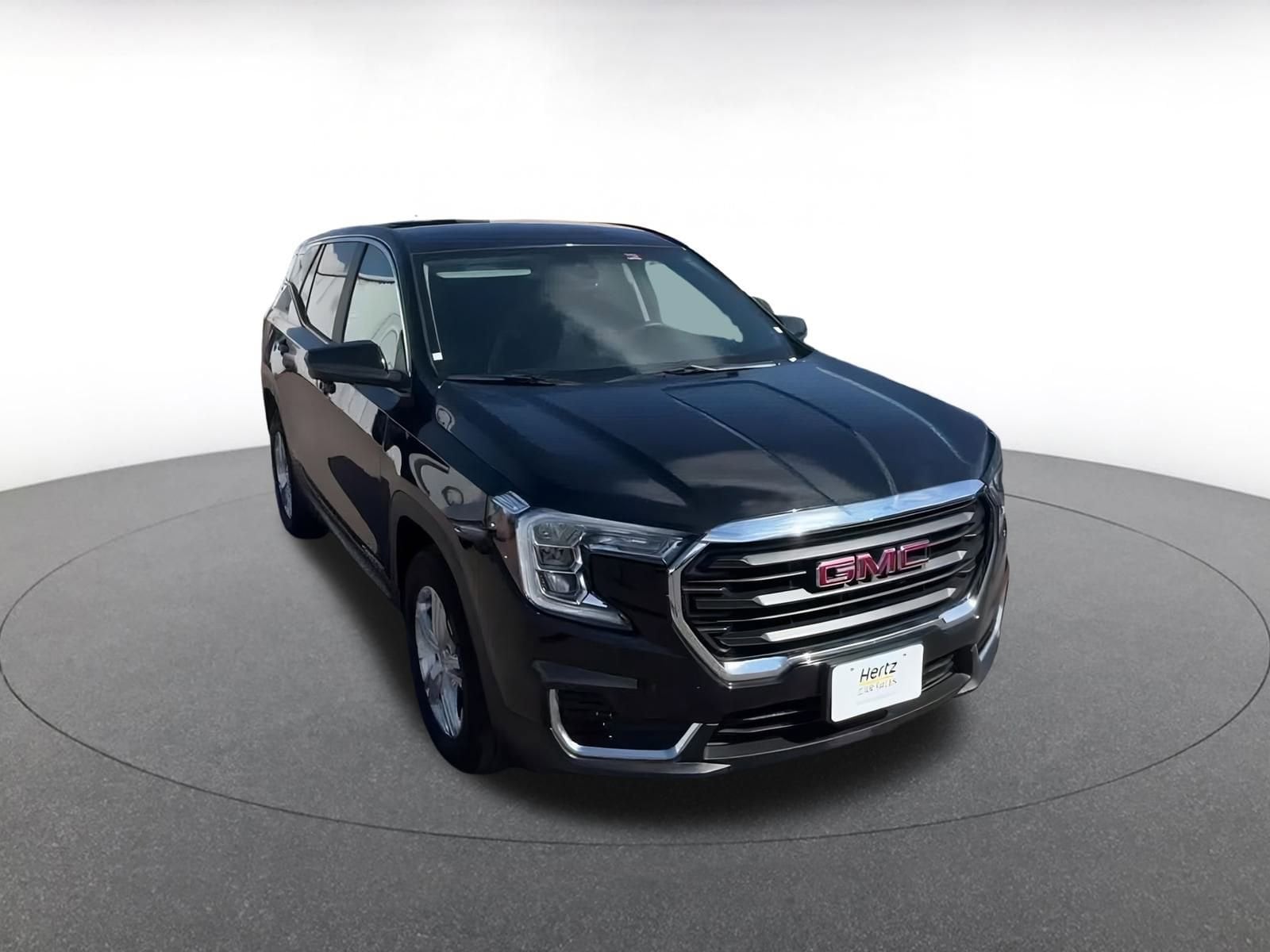Thumbnail: 2024 GMC Terrain - 3