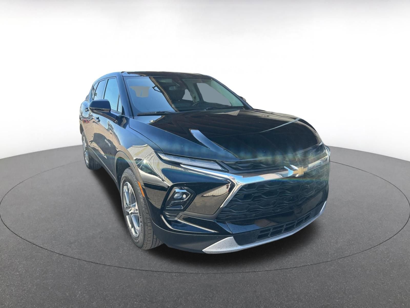 Thumbnail: 2025 Chevrolet Blazer - 1