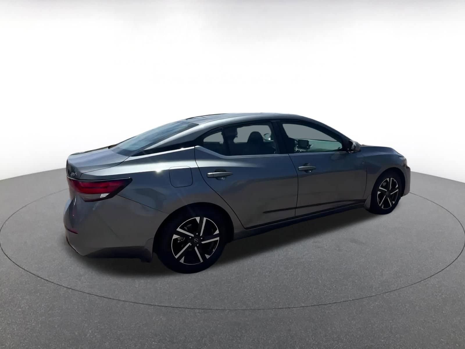 Thumbnail: 2024 Nissan Sentra - 15