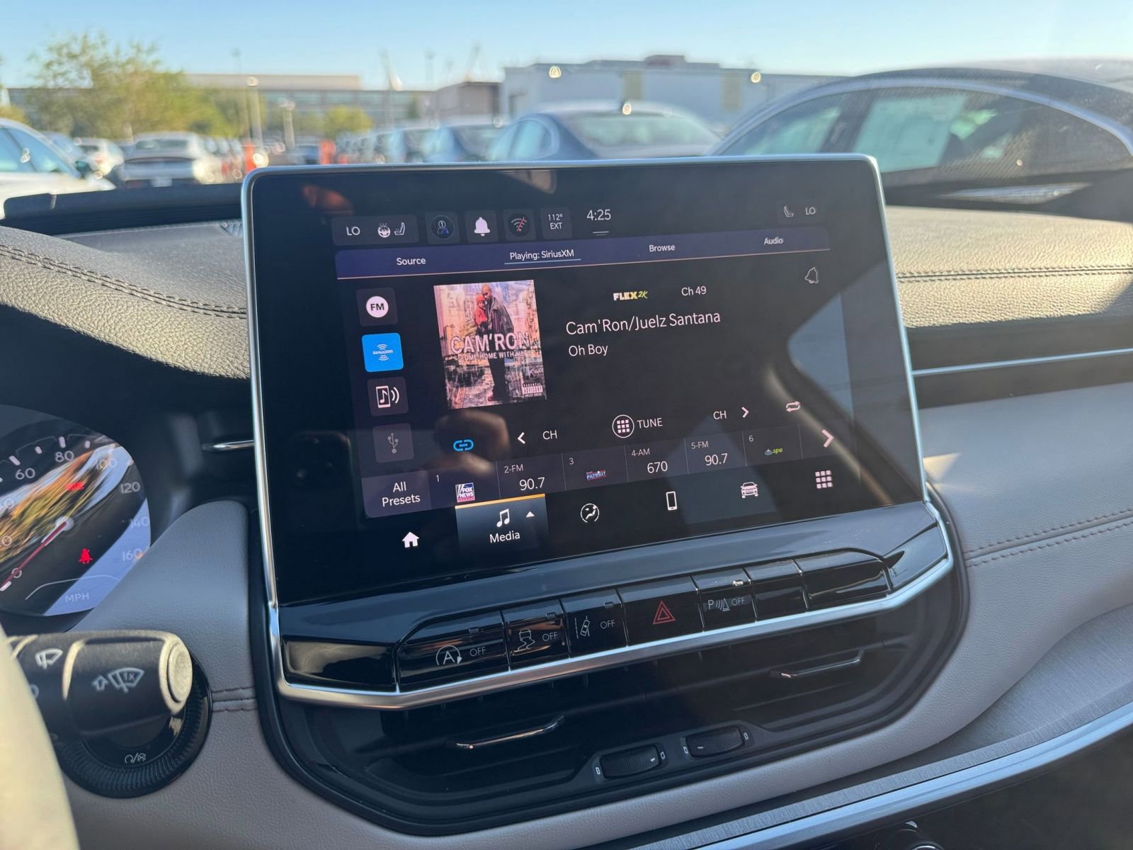 Thumbnail: 2025 Jeep Compass - 21