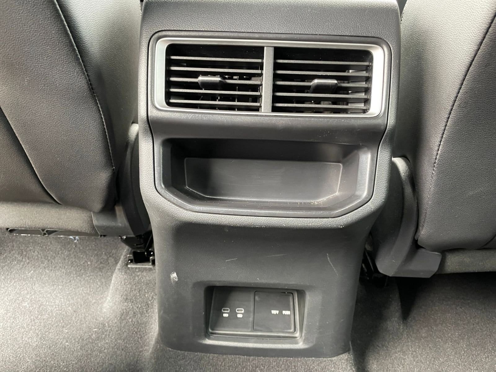 Thumbnail: 2025 Volkswagen Atlas - 25