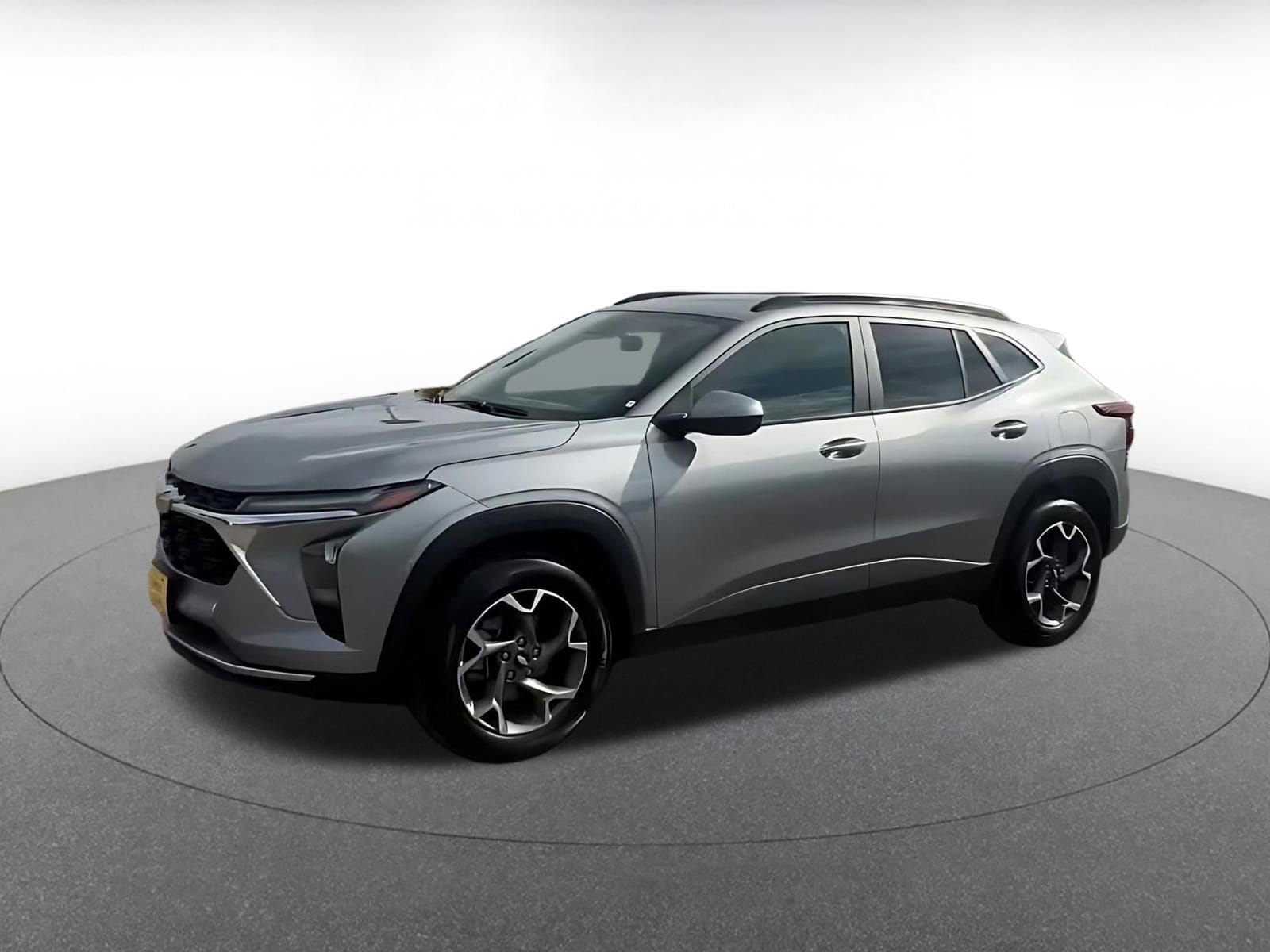 Thumbnail: 2025 Chevrolet Trax - 8