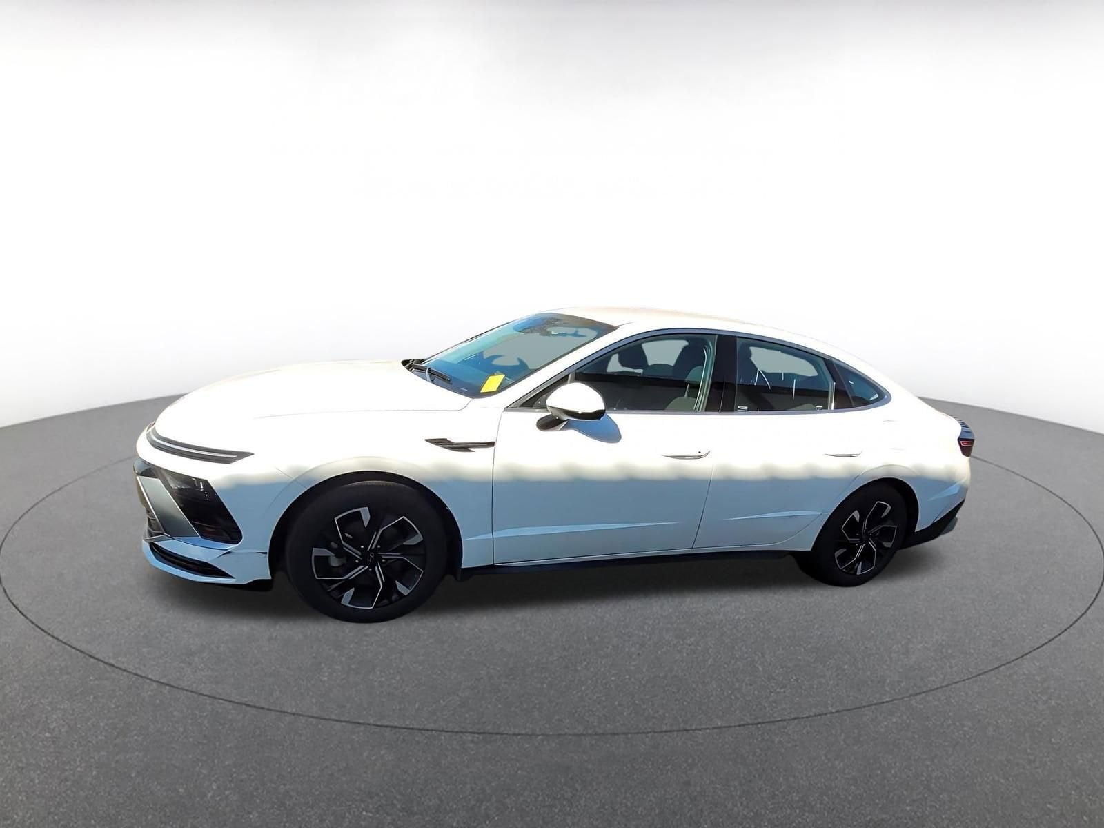 Thumbnail: 2025 Hyundai Sonata - 4