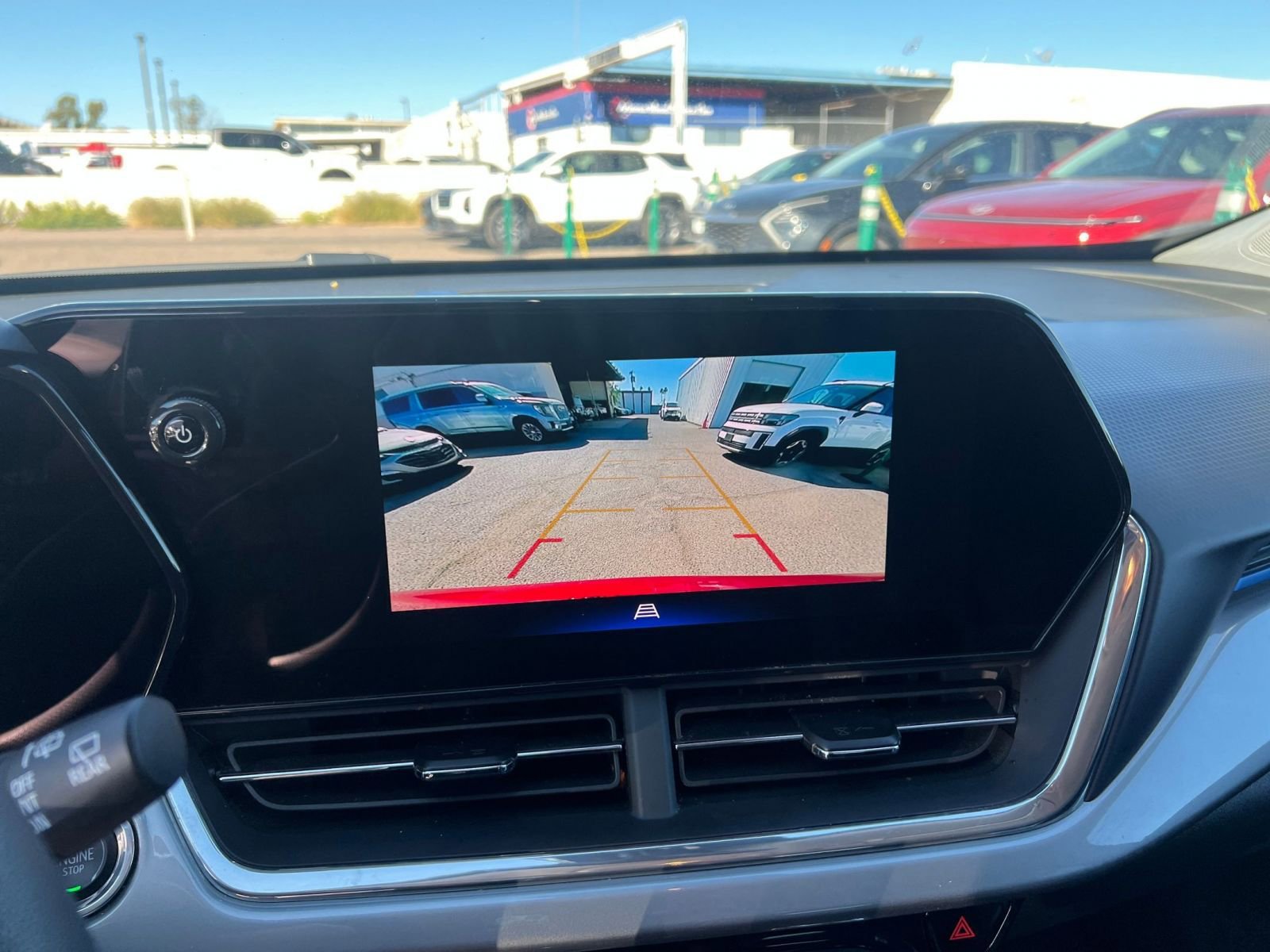 Thumbnail: 2025 Chevrolet Trax - 24